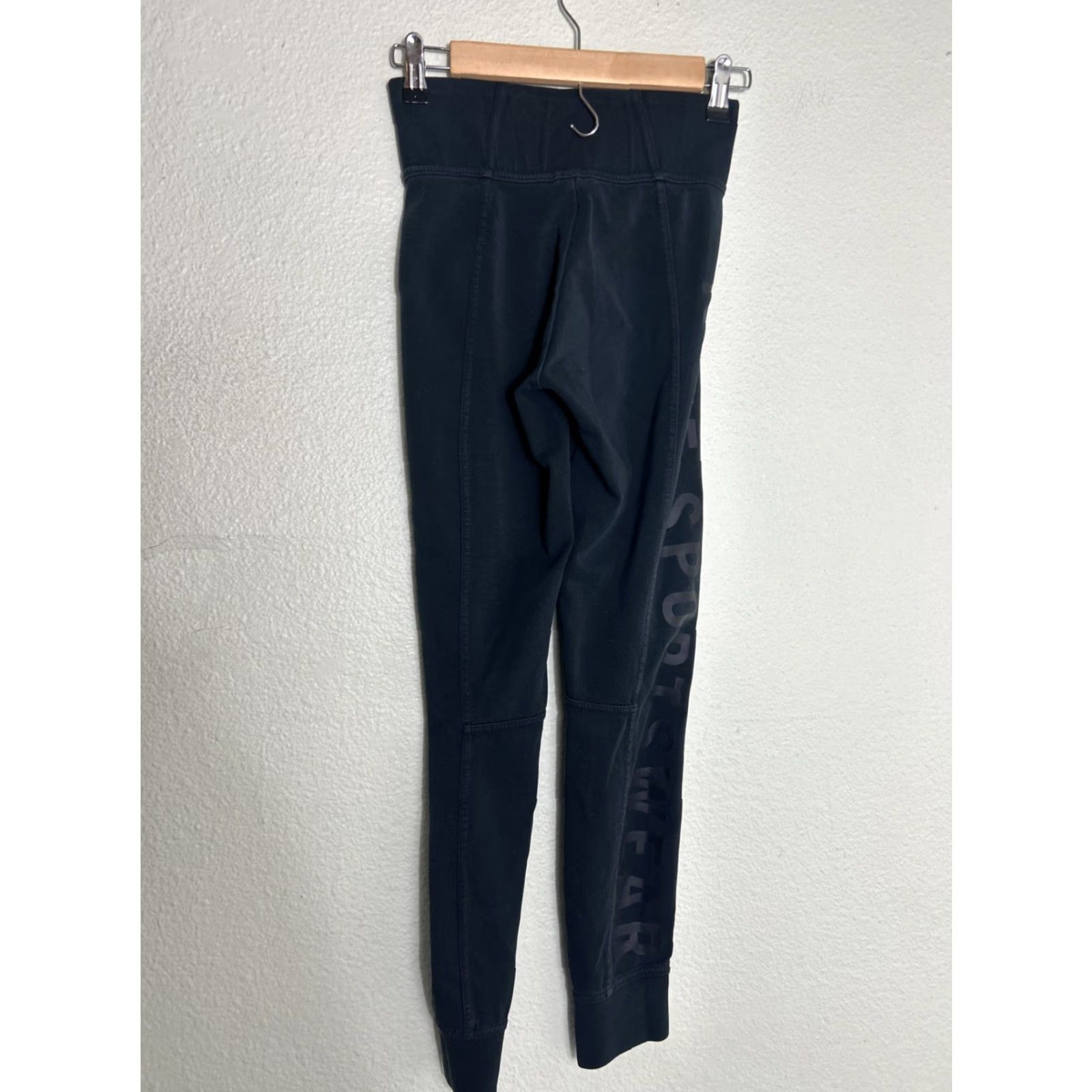 Nike Nike Sportswear Essential Logo Leggings Womens Small Black Skinny 29in Inseam Athletic Yoga Gym & Training Nike Pro Size 28" / US 6 / IT 42 - 6 Thumbnail