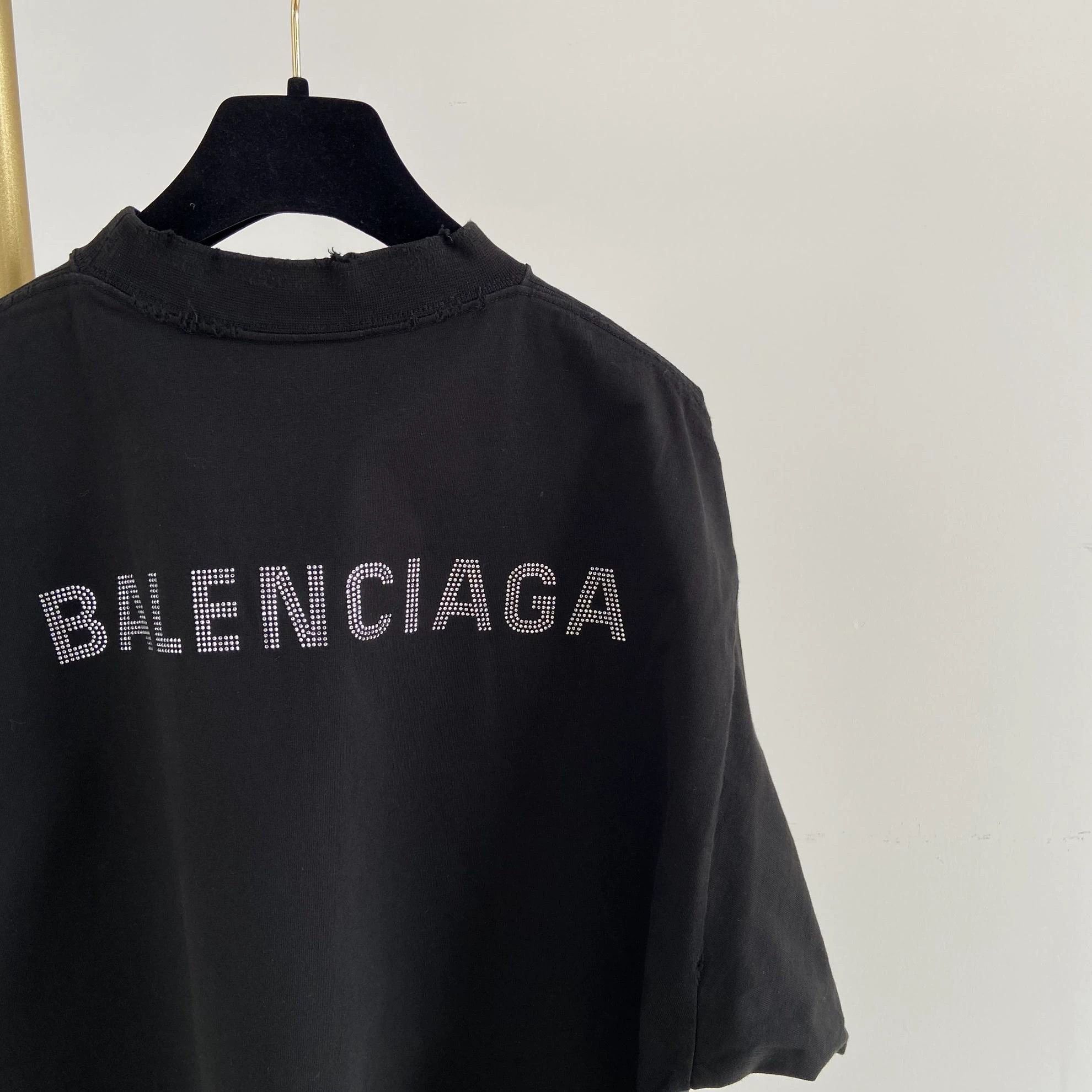Balenciaga Balenciaga Crystal Logo Black S Tee tags 0681 Size US S / EU 44-46 / 1 - 5 Thumbnail
