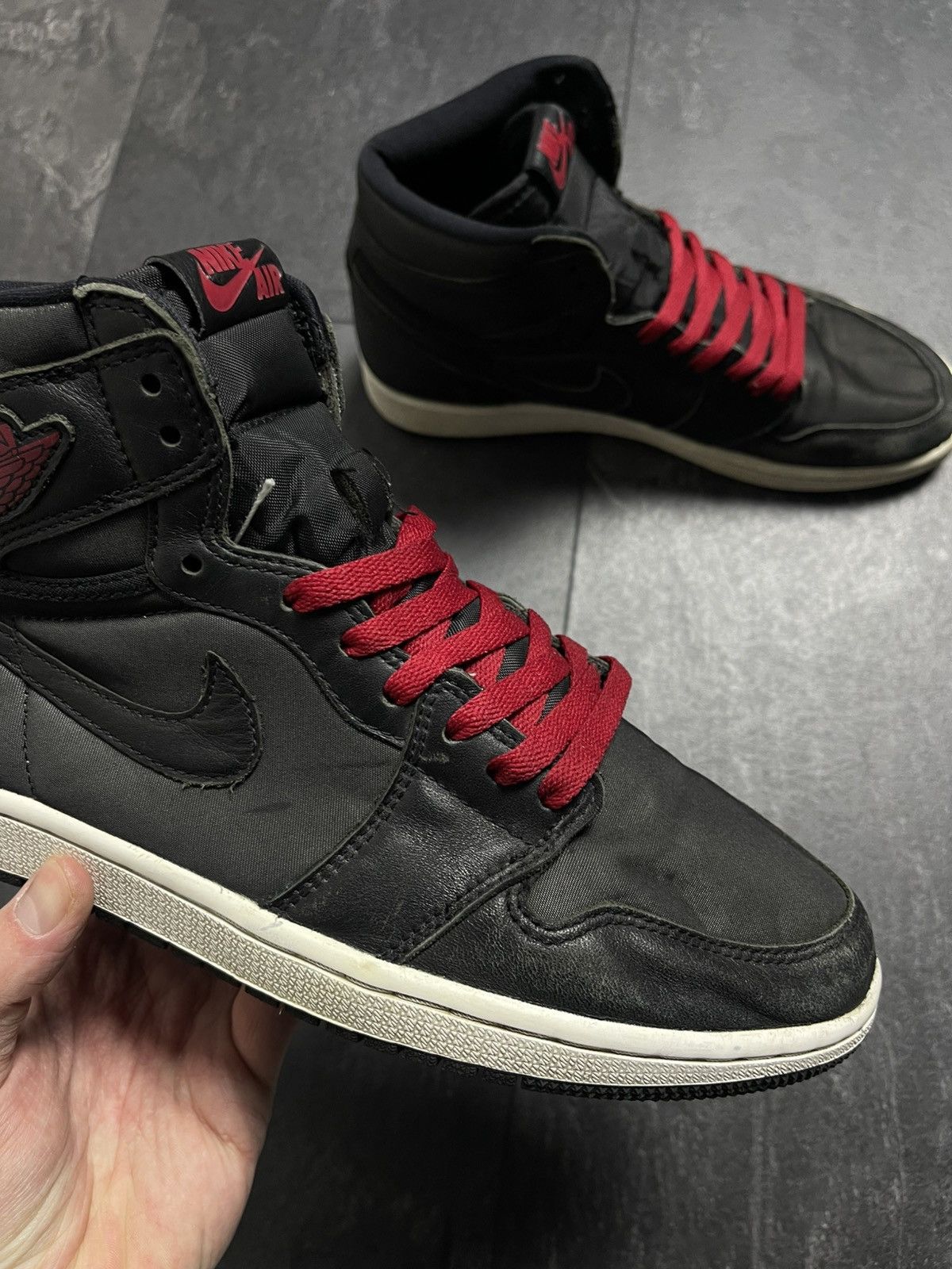 Jordan Brand Nike Air Jordan 1 Retro High OG Black Gym Red Size US 9 / EU 42 - 3 Thumbnail