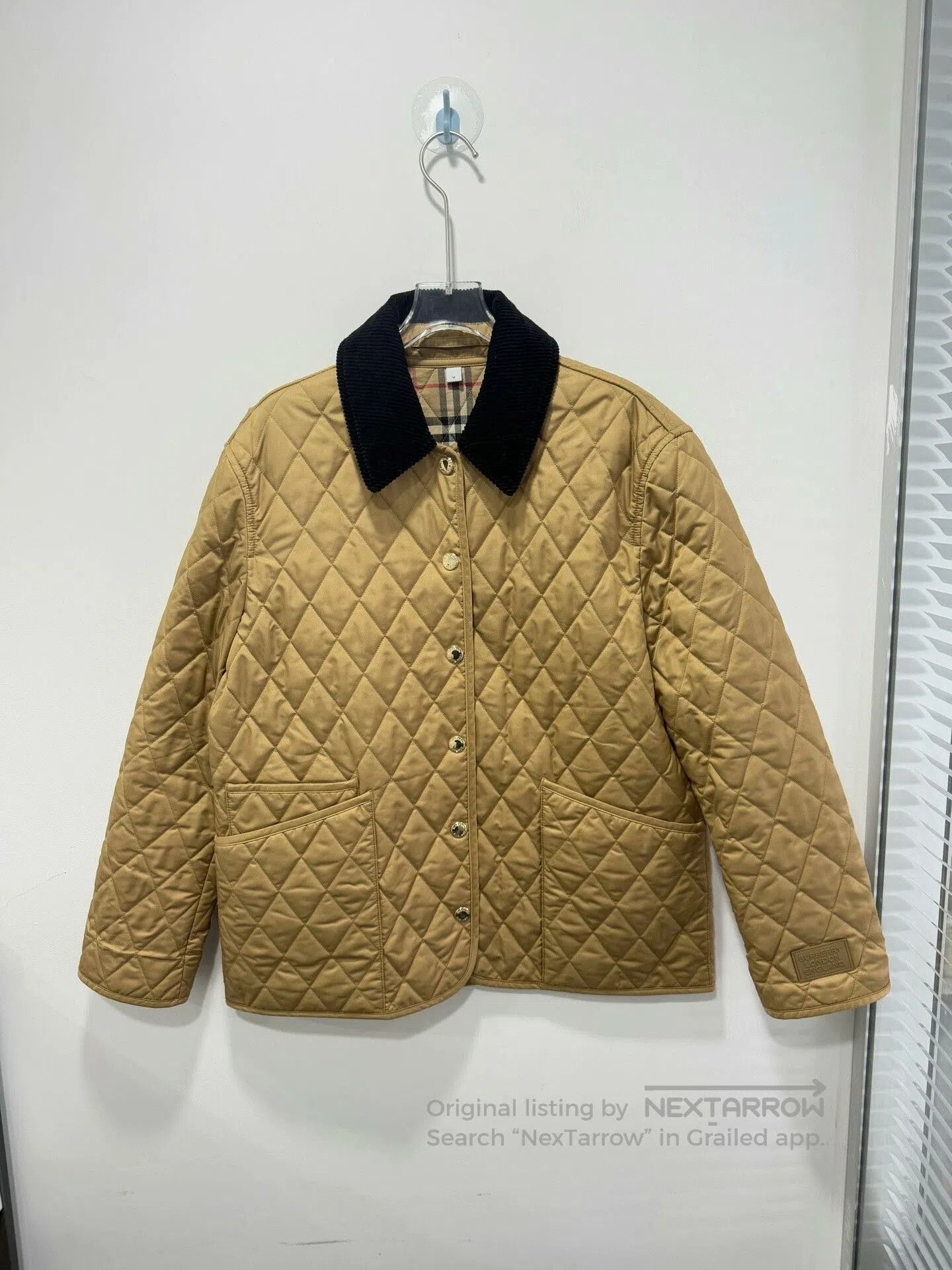 Burberry Burberry Quilted Gold. Size US M / EU 48-50 / 2 - 1 Thumbnail