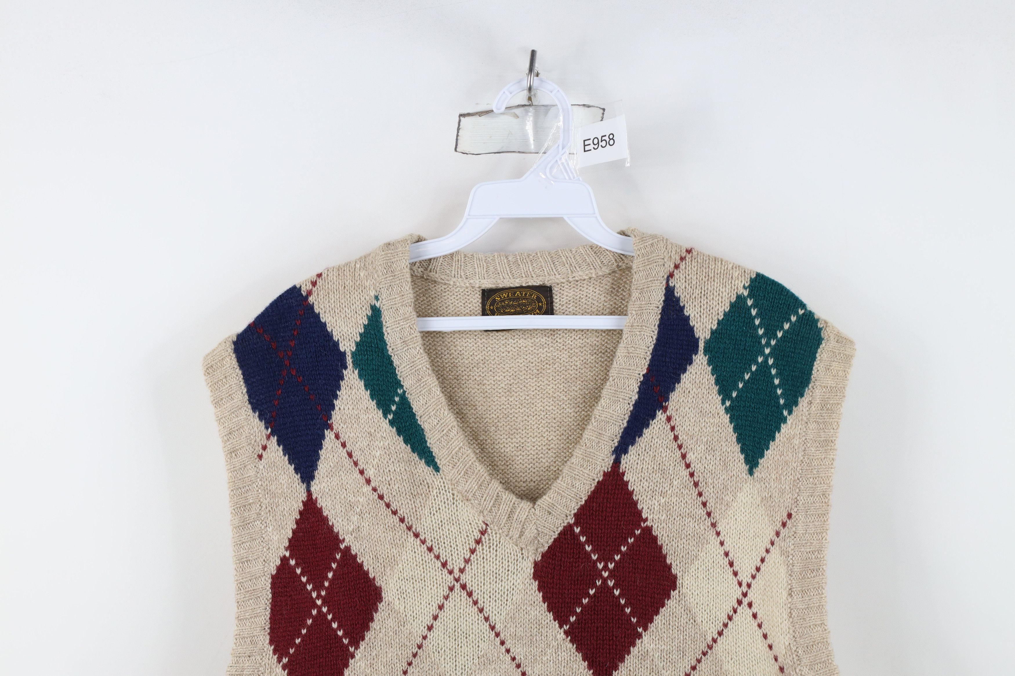 Vintage Vintage 70s Streetwear Argyle Diamond Knit Sweater Vest Size US XL / EU 56 / 4 - 2 Thumbnail