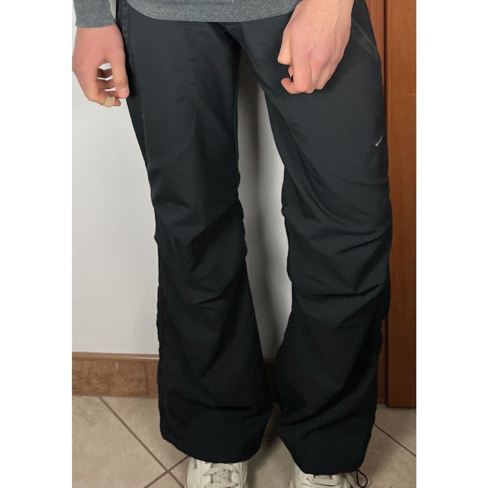 Nike × Vintage Nike Dri Fit Womens Black Lined Flared Wide Leg Sweatpants 8 Size 30" / US 8 / IT 44 - 2 Thumbnail