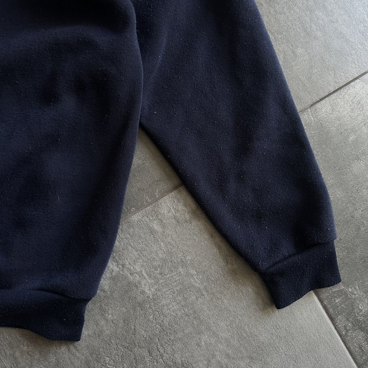 Vintage Vintage Byron Bay Hoodie Big Logo Surf Wear Y2K 00s Fitted Size US M / EU 48-50 / 2 - 7 Thumbnail