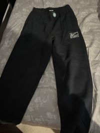 ESSENTIALS Dark Oatmeal Felt Logo Shorts XS