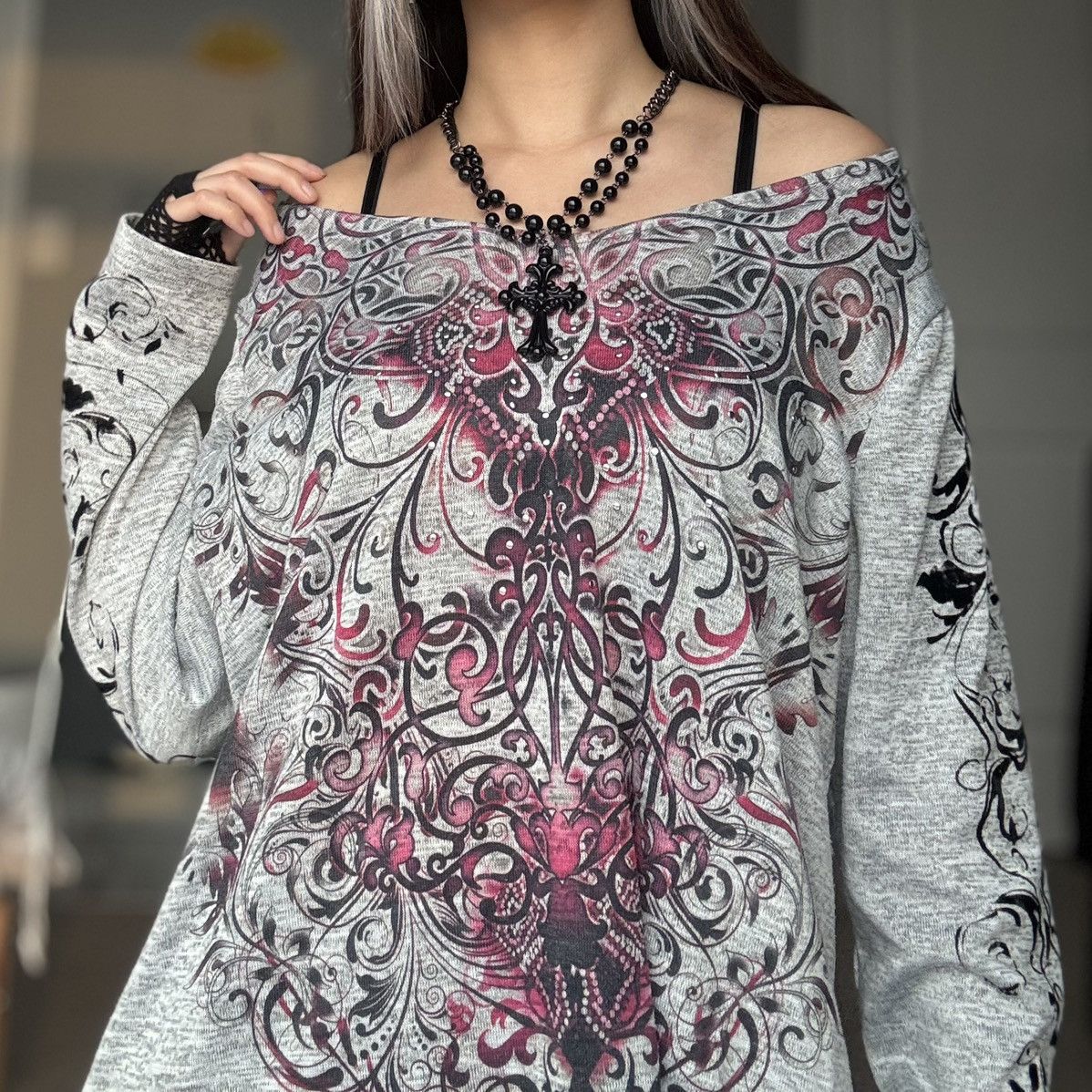 Avenue Cyber Y2K Pink & Grey Studded Fleur De Lys Longsleeve Top Size L / US 10 / IT 46 - 14 Thumbnail