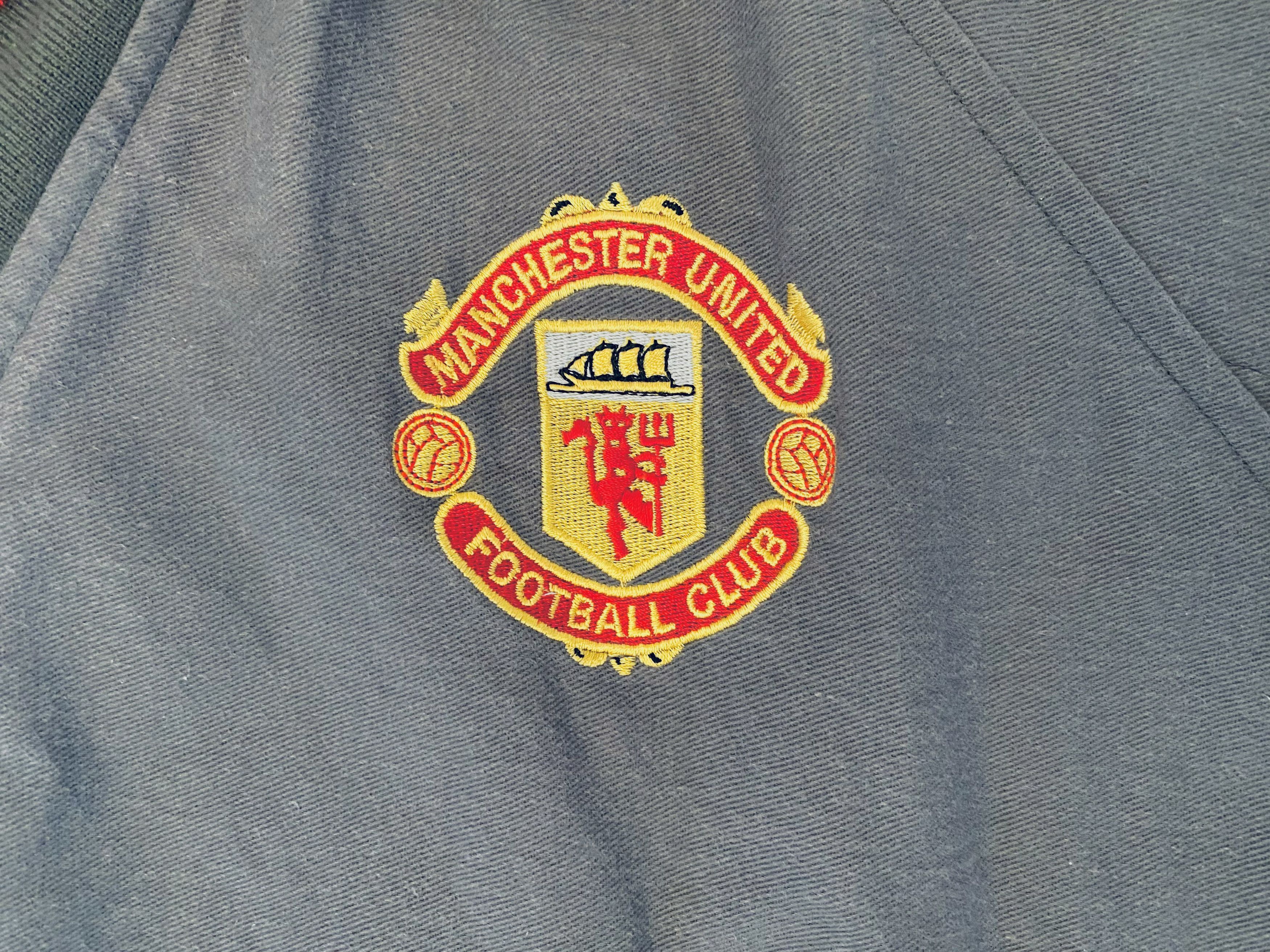 Umbro Manchester United Training Drill Top 1994 - 1995 Size US XL / EU 56 / 4 - 9 Thumbnail