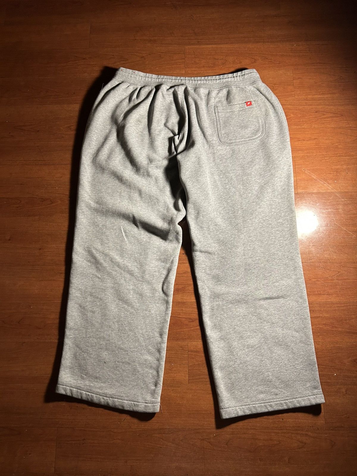 Nike Nike Grey Sweatpants — Women's XXL (Fits Men’s Medium) Size 36" / US 14 / IT 50 - 4 Thumbnail