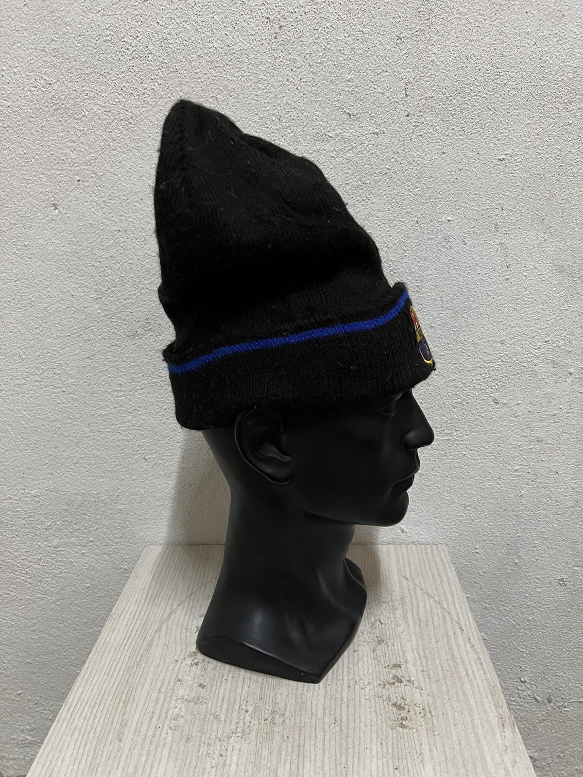 Sports Specialties Vintage Fc Barcelona Beanie Hats Size ONE SIZE - 4 Thumbnail