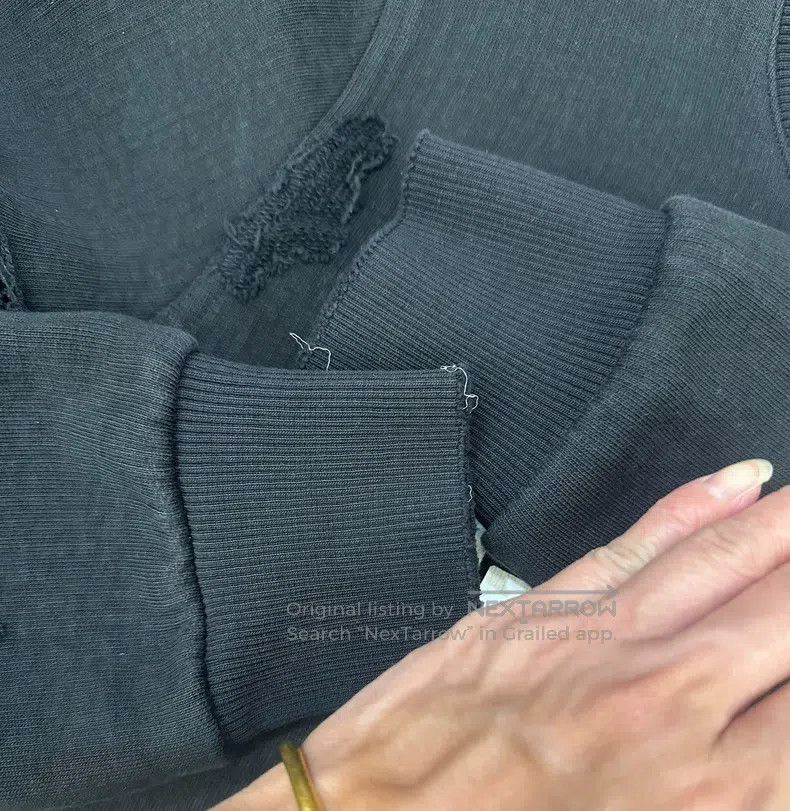 Givenchy Givenchy Classic Ripped Sweatshirt Size US S / EU 44-46 / 1 - 6 Thumbnail