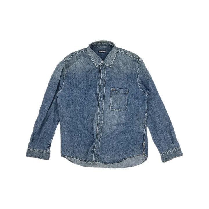 Balenciaga Balenciaga Solid Color Button-Up Long Sleeve Shirt 0079-250 Size US M / EU 48-50 / 2 - 1 Thumbnail