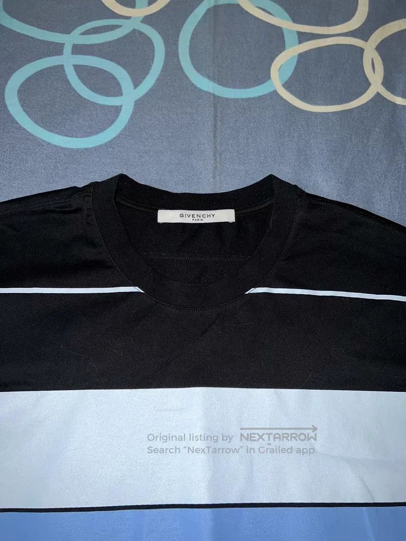 Givenchy Givenchy Main line rubber strip color blocked short-sleeve Size US M / EU 48-50 / 2 - 2 Thumbnail