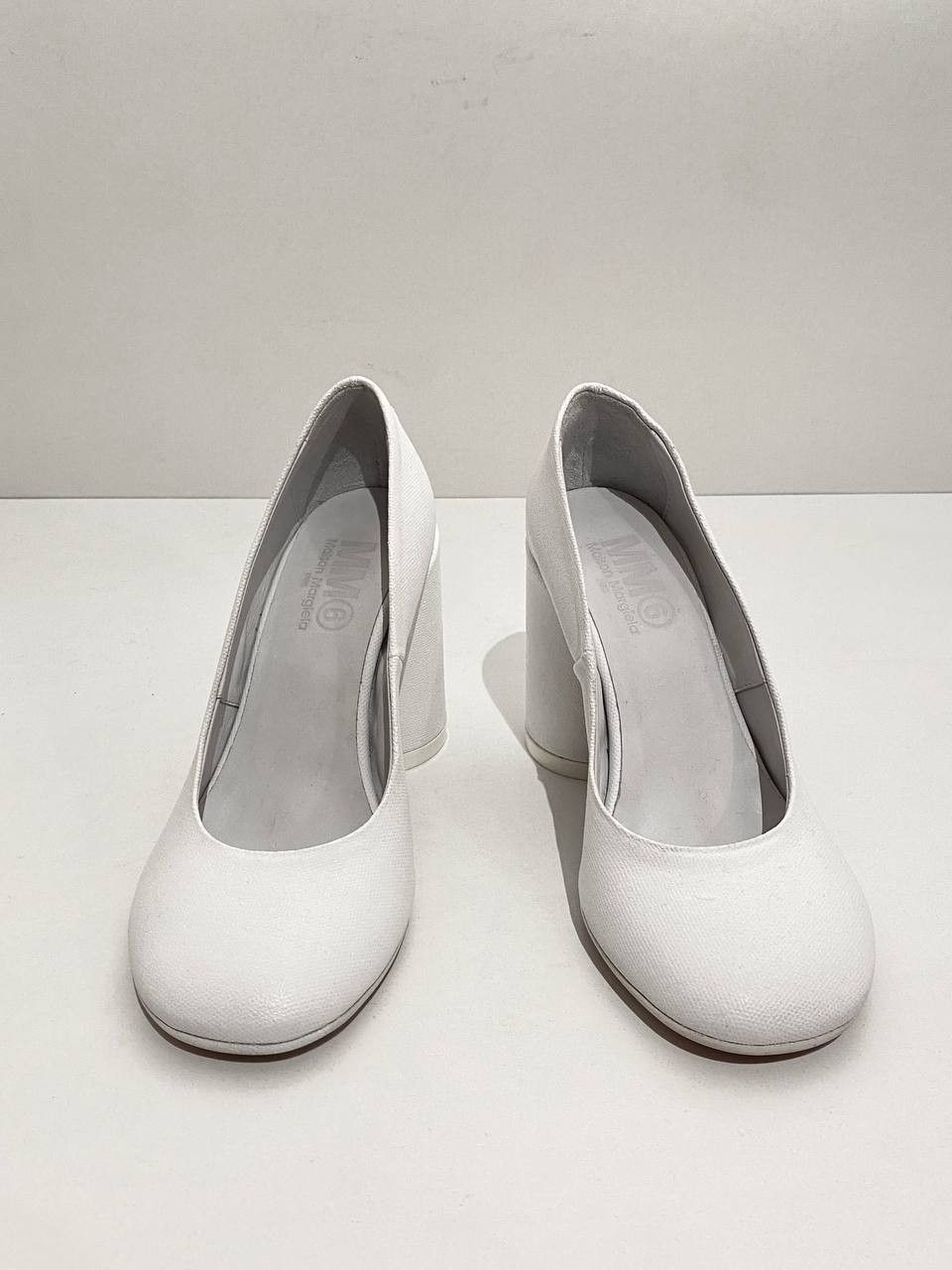 Maison Margiela Maison Margiela x MM6 Tabi Cylinder Pumps White Heel Shoes Size US 5 / IT 35 - 5 Thumbnail