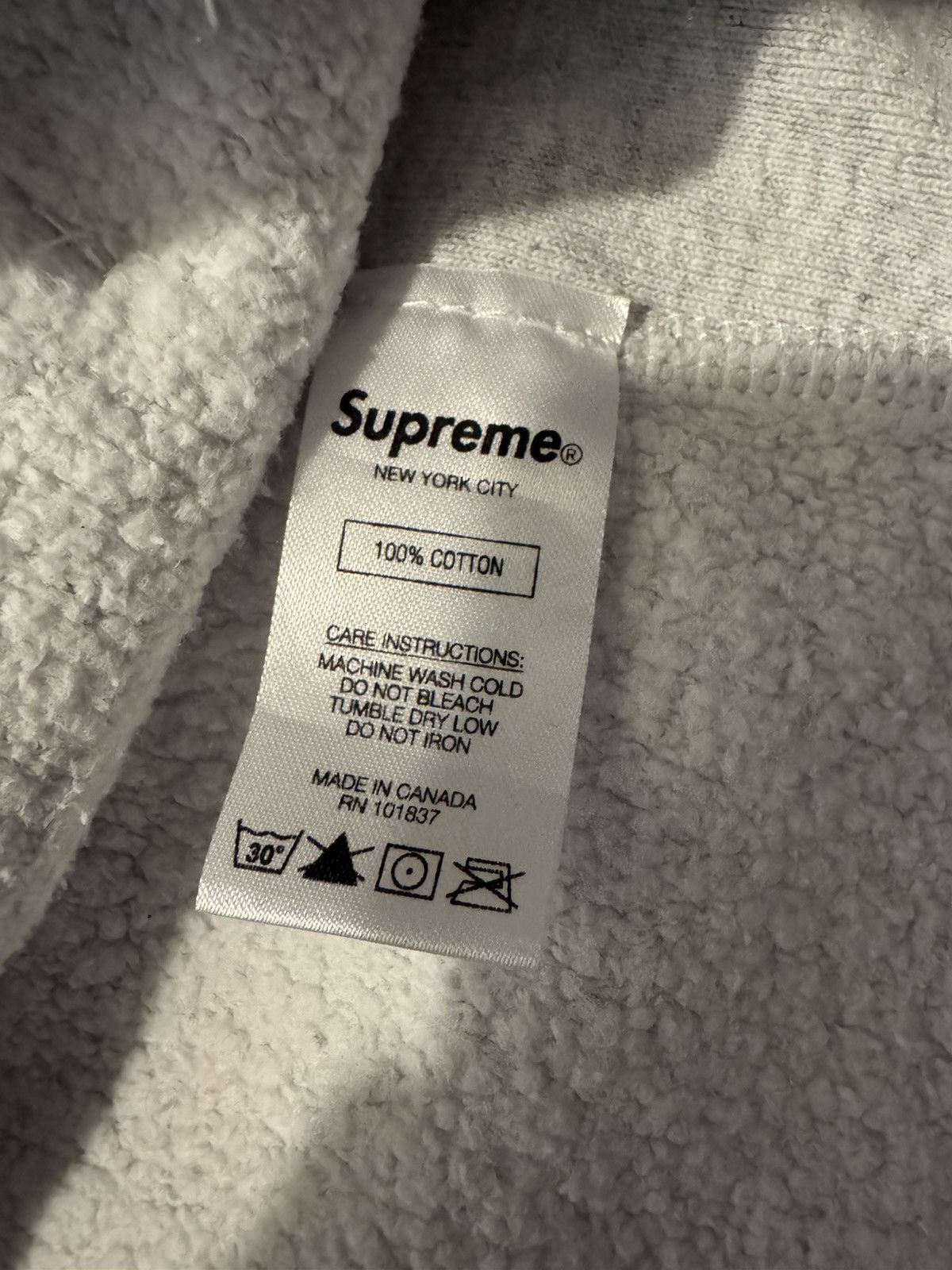 Supreme Supreme Apple Hooded Sweatshirt Size US M / EU 48-50 / 2 - 9 Thumbnail