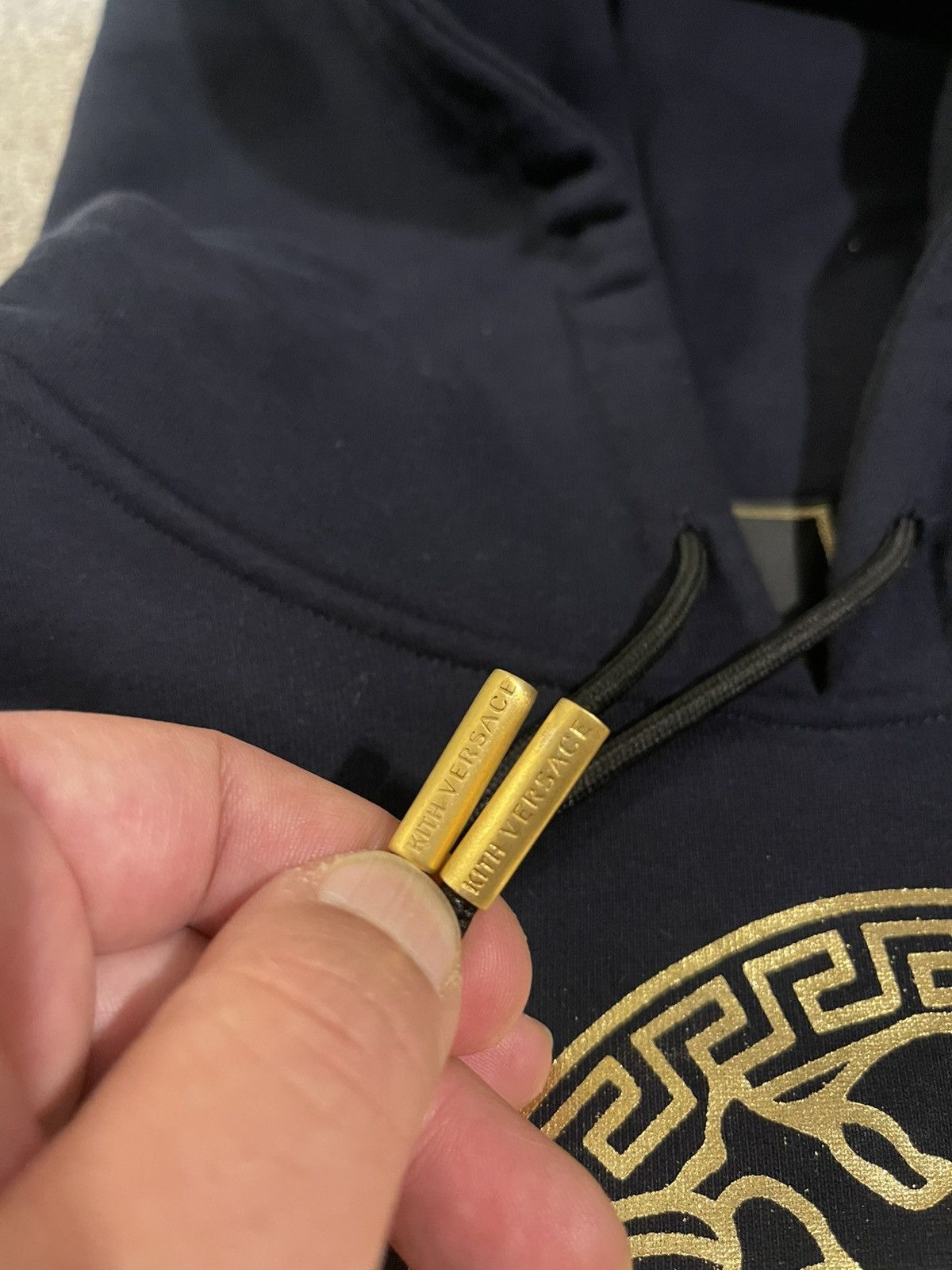Kith × Versace Versace x Kith Medusa Hoodie Size US XL / EU 56 / 4 - 3 Thumbnail