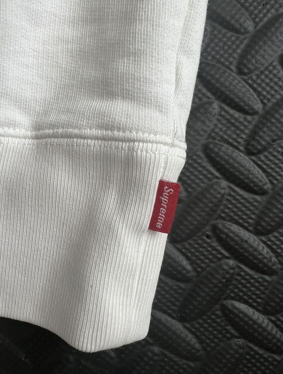 CDG by Comme des Garcons × Supreme Comme Des garçons x Supreme hoodie Size US M / EU 48-50 / 2 - 3 Thumbnail