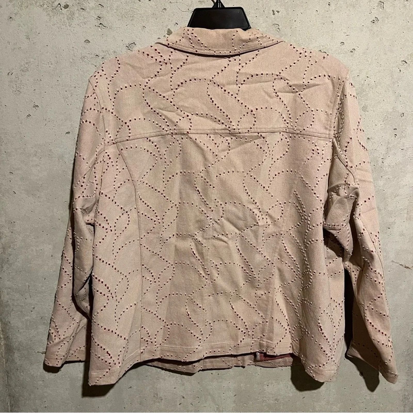 Other CJ Banks Shirt Jacket Size 1X Beige Red Preppy Stretch Size XL / US 12-14 / IT 48-50 - 6 Thumbnail