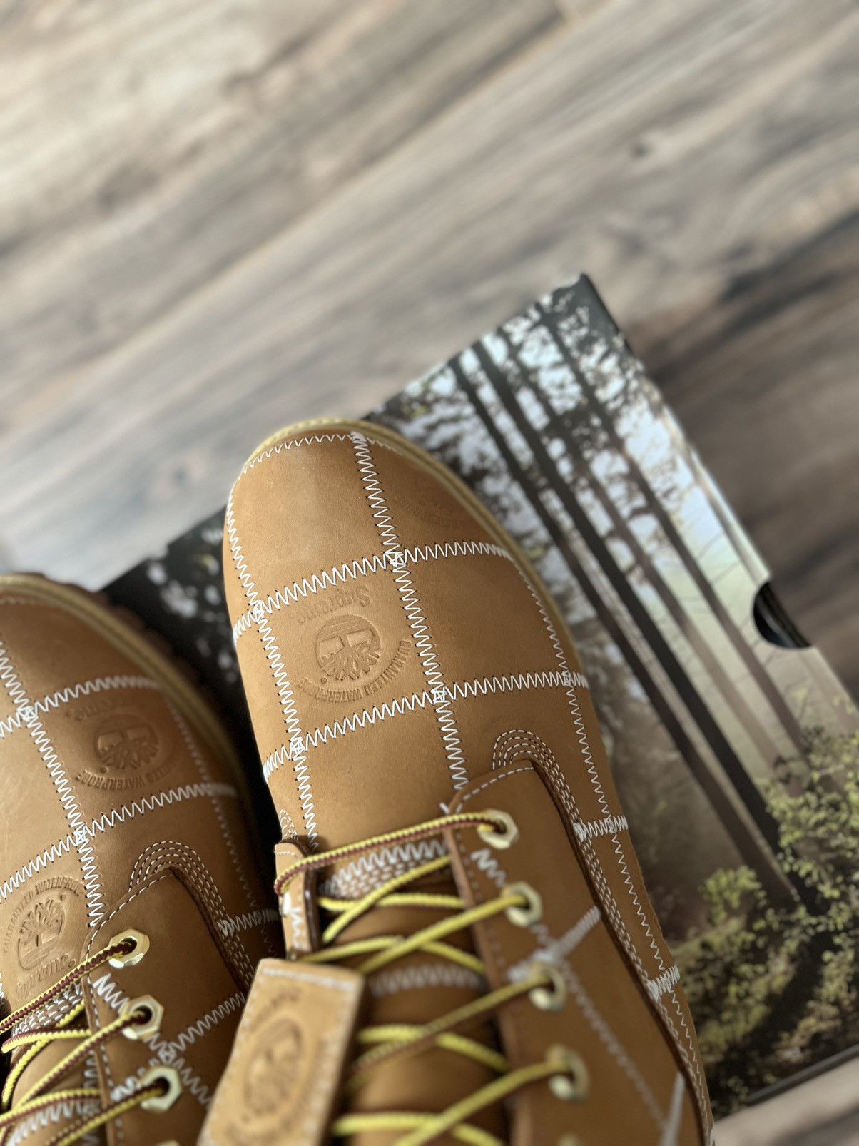 Supreme × Timberland Supreme Patchwork Timberland 6” Premium Waterproof Boot Size US 11 / EU 44 - 6 Thumbnail