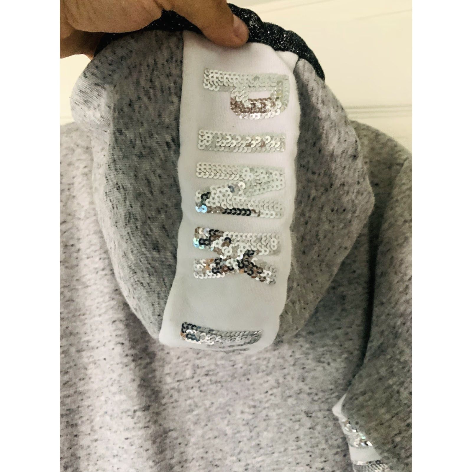 Victoria's Secret VINTAGE Victoria's Secret Pink Full Zip Bling Sequin Sweatshirt Hoodie Gray L Womens Size L / US 10 / IT 46 - 6 Thumbnail