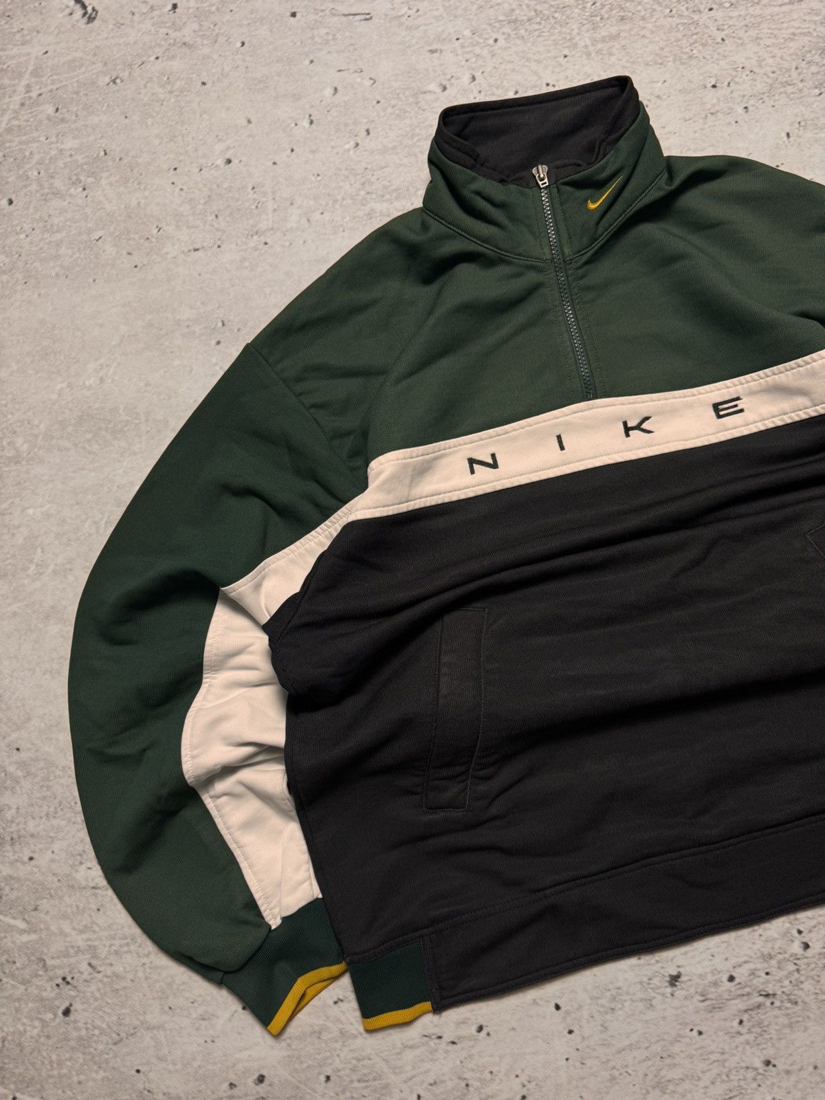 Nike × Vintage NIKE VINTAGE CENTER LOGO OVERSIZE BOXY SWEATSHIRT Size US M / EU 48-50 / 2 - 3 Thumbnail