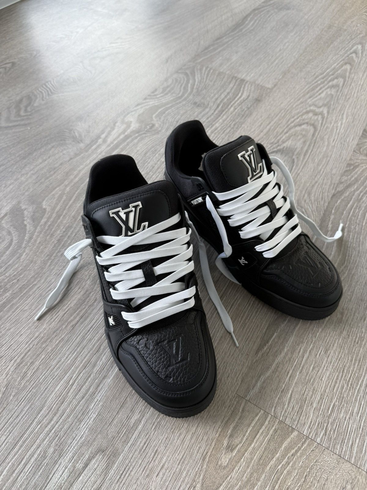 Louis Vuitton Louis Vuitton “LV Trainer Sneaker” Black Size US 7.5 / EU 40-41 - 1 Thumbnail