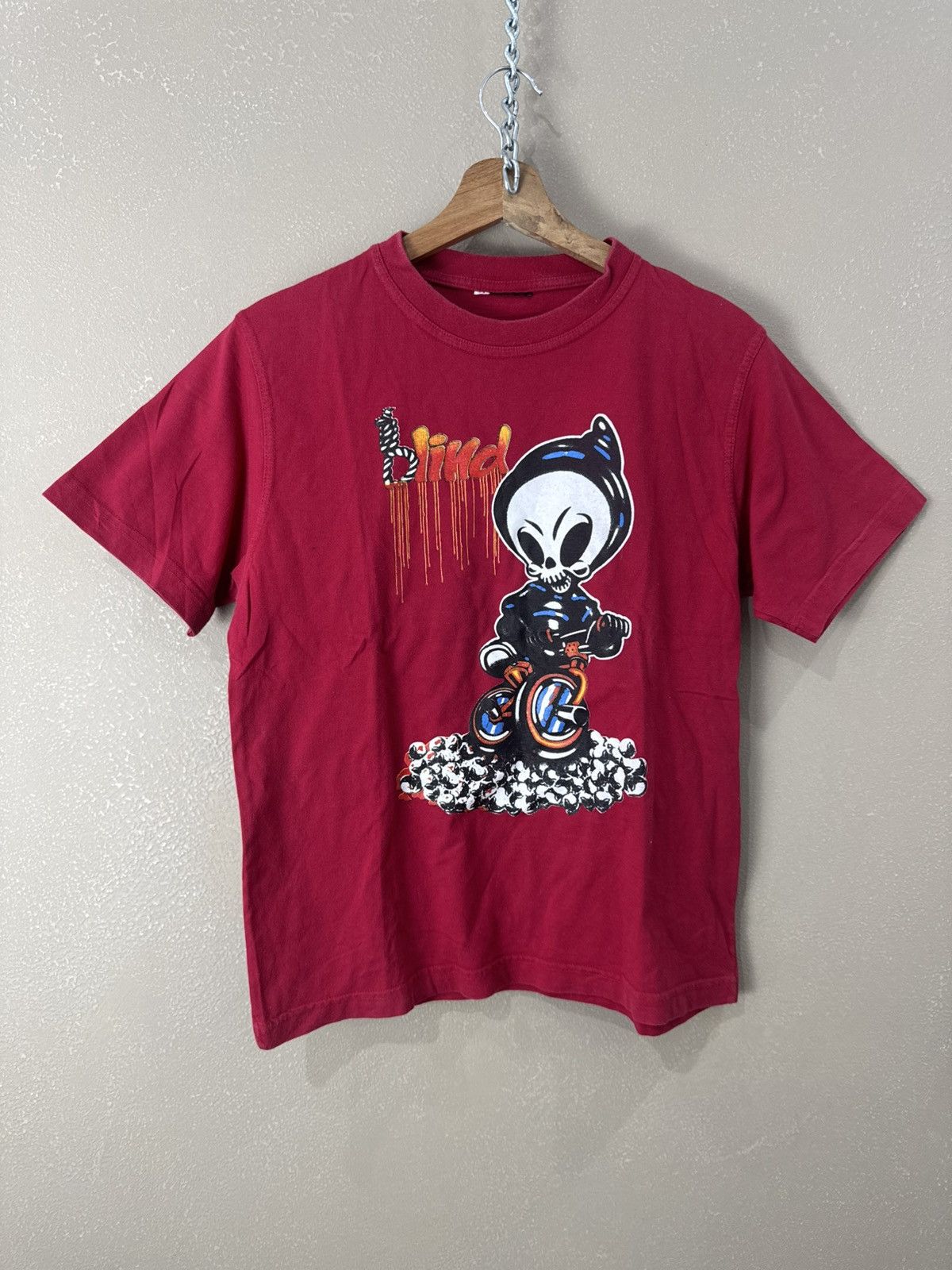 Blind Skateboards Vintage 90s Blind T-shirt Skate shirt tee (Porn Star) Size US S / EU 44-46 / 1 - 1 Thumbnail