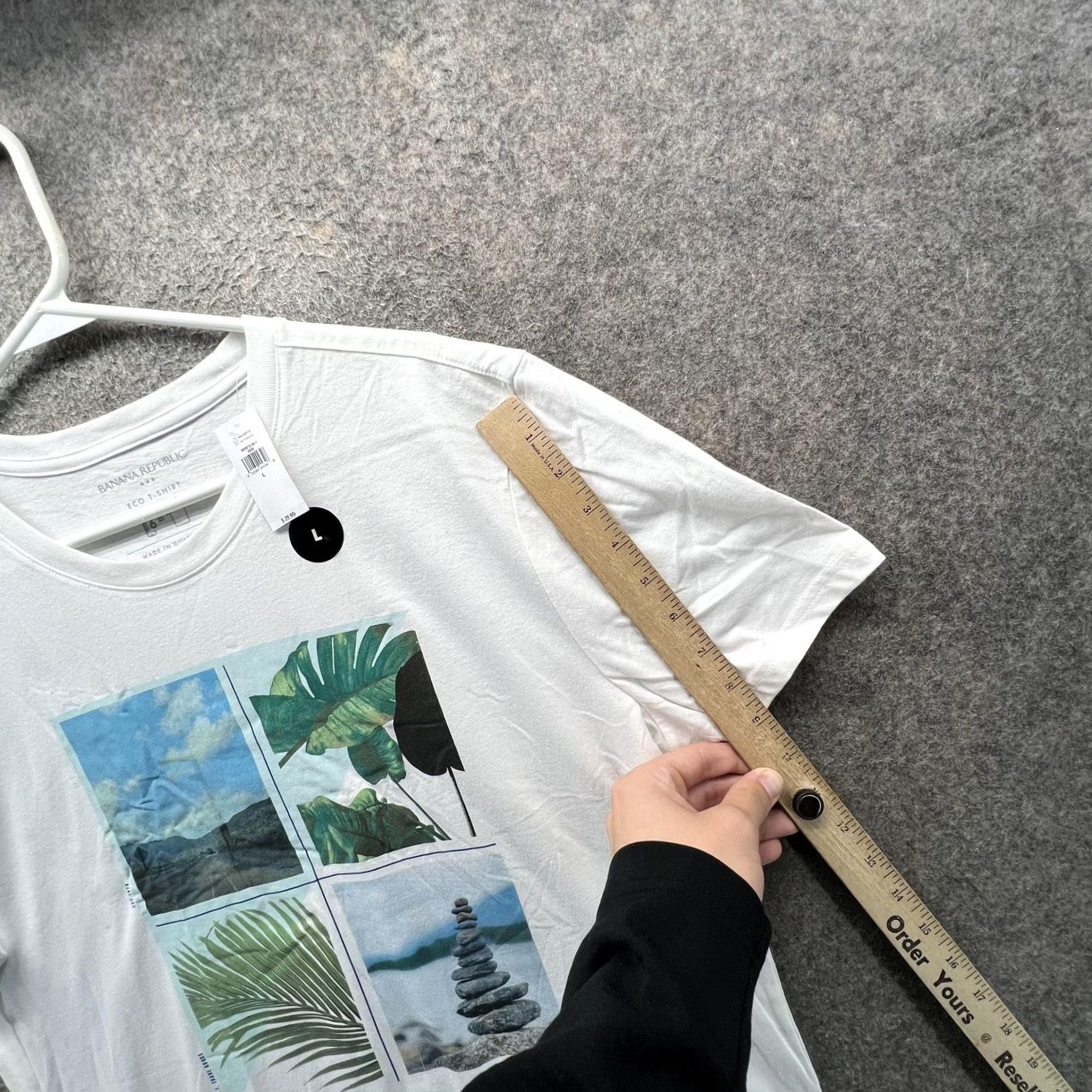 Banana Republic Banana Republic Mens Large White Eco Graphic Nature Travel Photo Tee Shirt LEDC Size US L / EU 52-54 / 3 - 4 Thumbnail