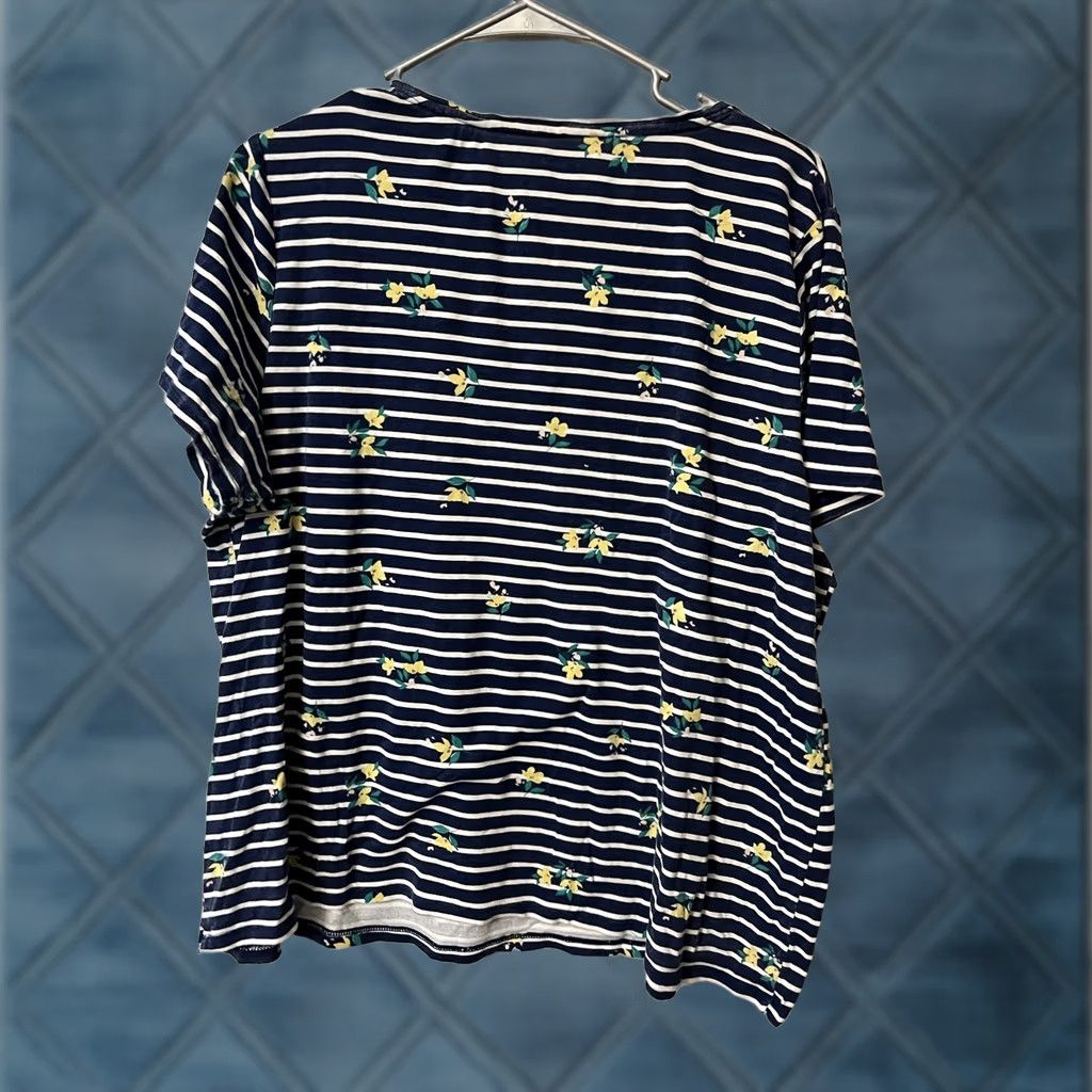 Croft & Barrow Croft & Barrow Shirt Womens 1X Plus Size Blue White Striped 100% Cotton T-Shirt Short Sleeve Mens Womens Size XL / US 12-14 / IT 48-50 - 1 Thumbnail