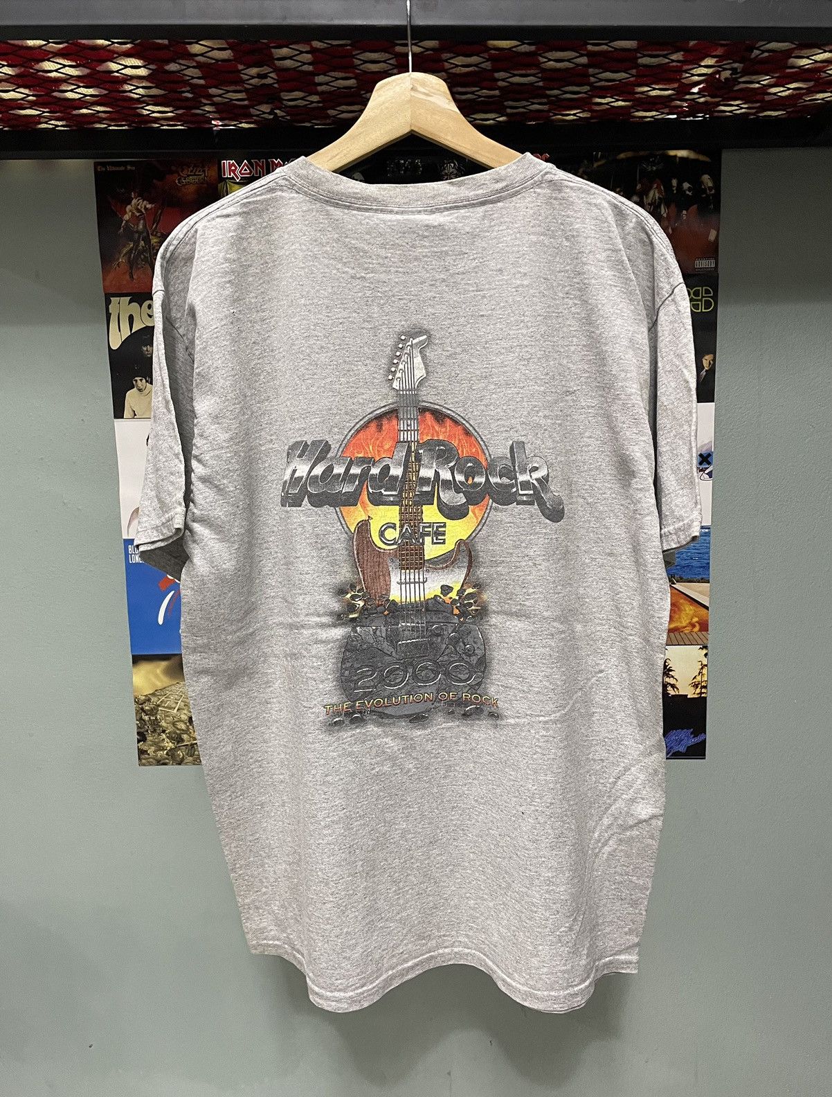 Hard Rock Cafe × Vintage Vintage HRC Skydome Toronto Evolution Of Rock Tee Size US L / EU 52-54 / 3 - 5 Thumbnail
