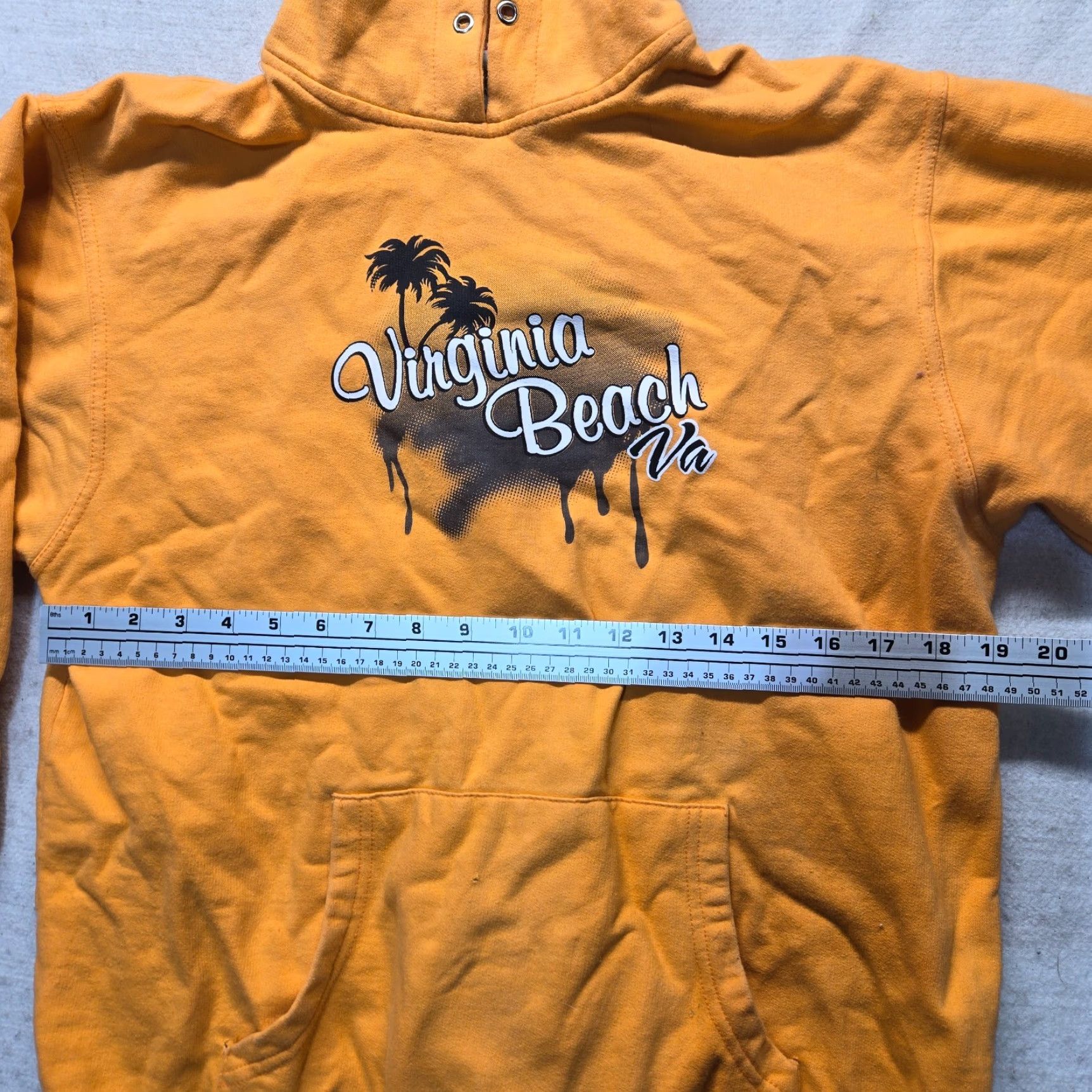 Vintage VINTAGE Virginia Beach VA Sweatshirt Hoodie Pullover Women’s Small Orange Fleece Casual Activewear Size S / US 4 / IT 40 - 3 Thumbnail