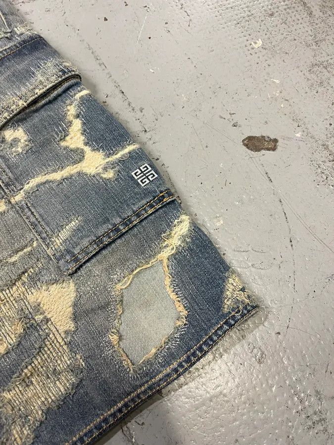 Givenchy Givenchy Boro Distressed Blue Denim Short Size US 33 - 7 Thumbnail
