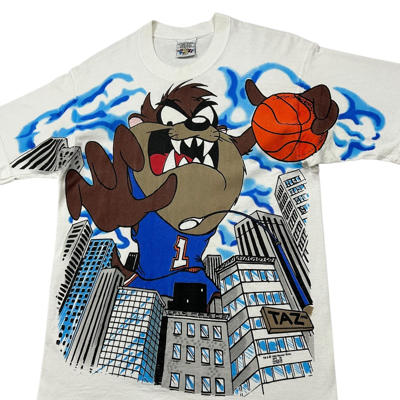 Vintage 90s TAZ WARNER BROS LOONEY TUNES FREEZE 1995 AOP T-SHIRT Size US M / EU 48-50 / 2 - 3 Thumbnail