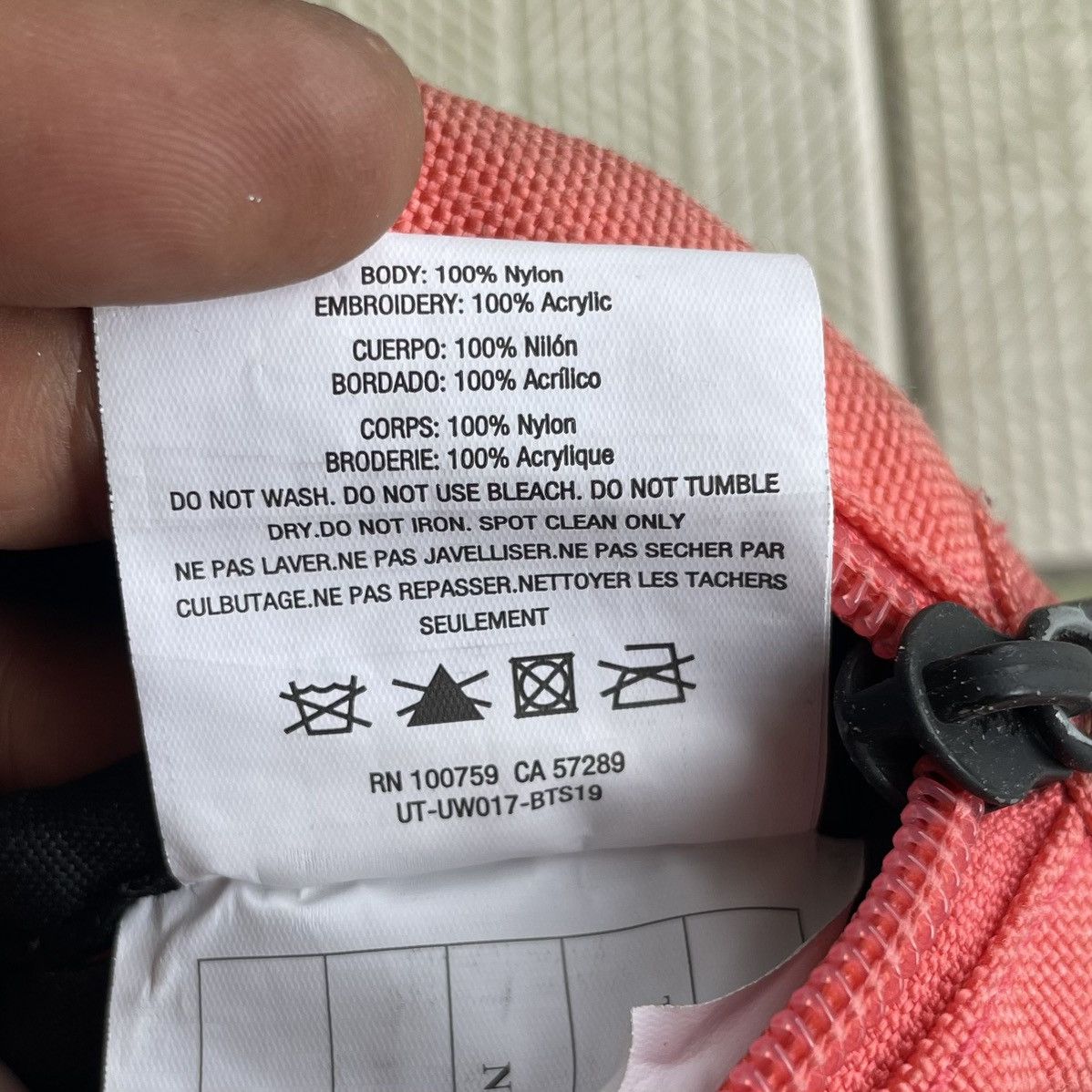 Champion Champion Furry Front Signature Waist Bag Size ONE SIZE - 9 Thumbnail