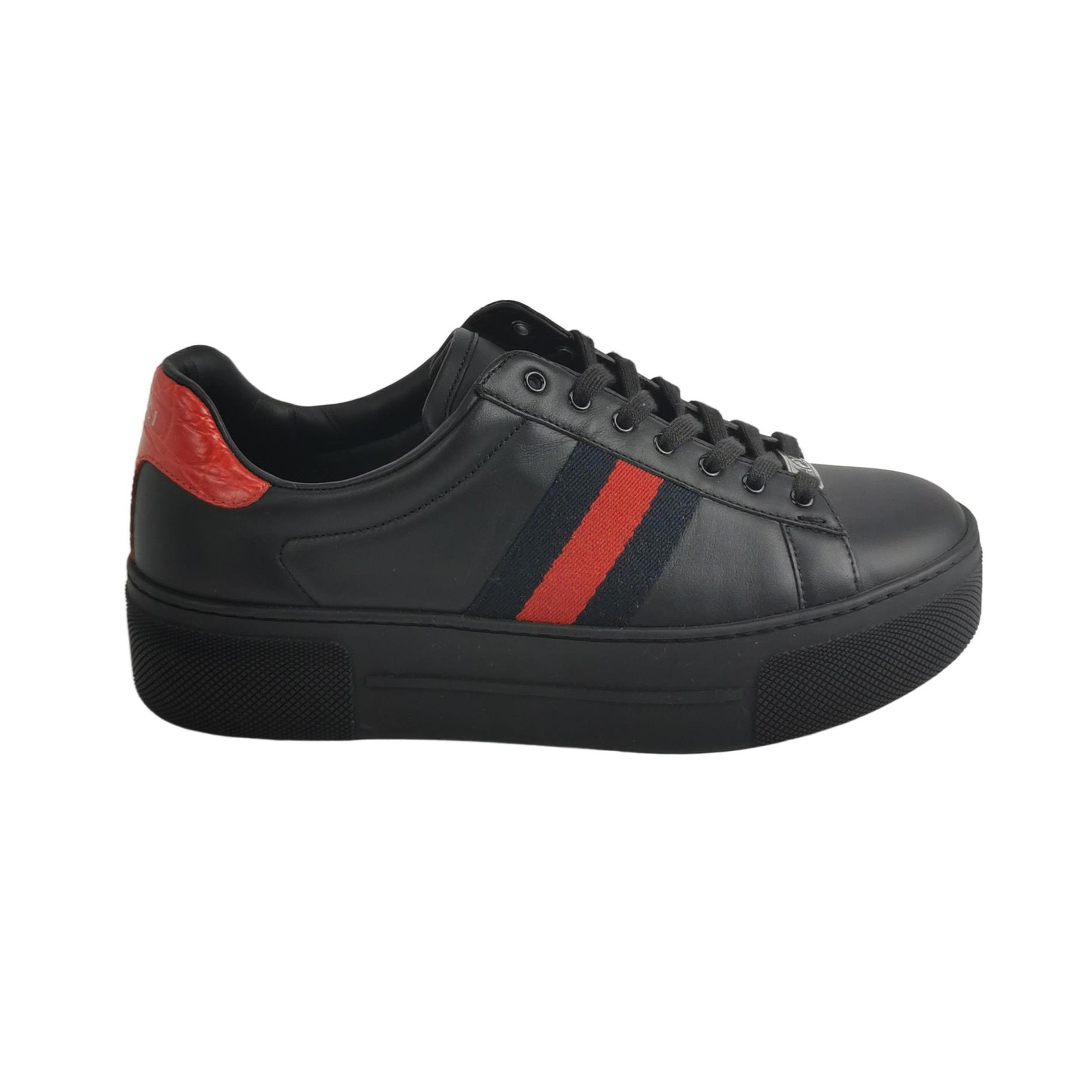 Gucci Gucci Women 8-5 Lowtop Sneakers Size US 8.5 / IT 38.5 - 1 Thumbnail