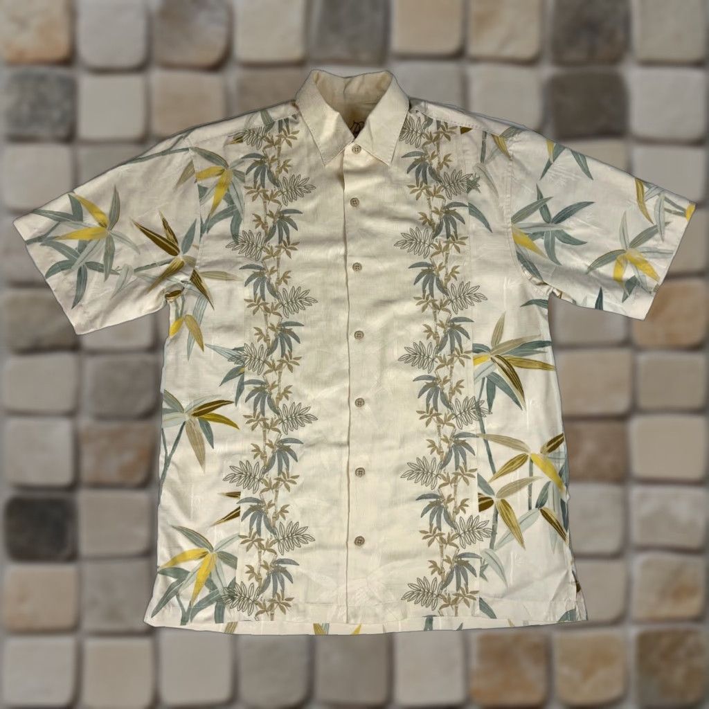 Tommy Bahama VINTAGE Tommy Bahama Shirt Men’s Short Sleeve Button-Up Silk Floral Sz M Beige Beach Hawaiian Flower Shirt Mens Size US M / EU 48-50 / 2 - 1 Thumbnail