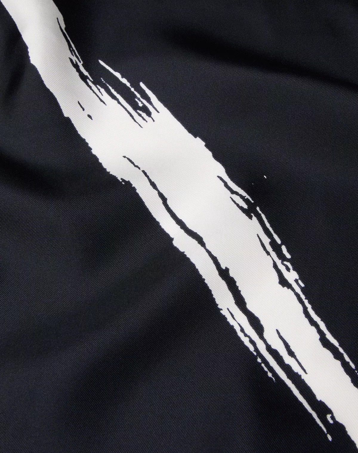Valentino oc11z0725 Size:OS/ Silk Scarf in Black/White Size ONE SIZE - 2 Thumbnail