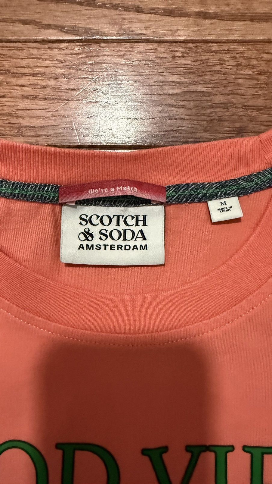 Scotch & Soda Scotch & Soda Coral 'Good Vibes' Graphic Tee - Medium Size US M / EU 48-50 / 2 - 3 Thumbnail