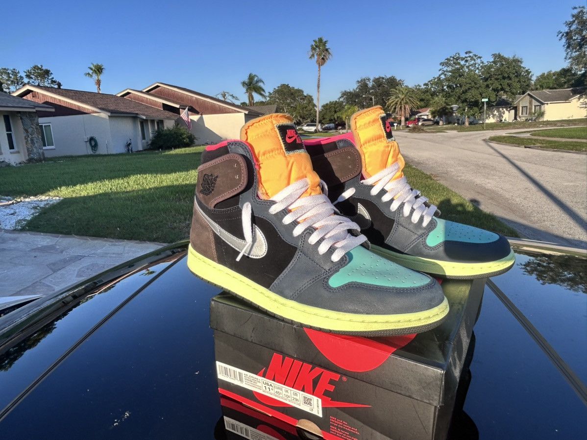 Nike Jordan 1 Retro High - Tokyo Bio Hack Size US 11.5 / EU 44-45 - 4 Thumbnail