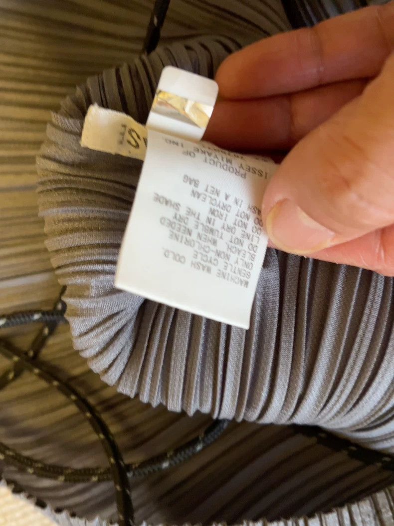Issey Miyake issey miyake size:3 Grey pleated vest Size XXS / US 00 / IT 34 - 4 Thumbnail