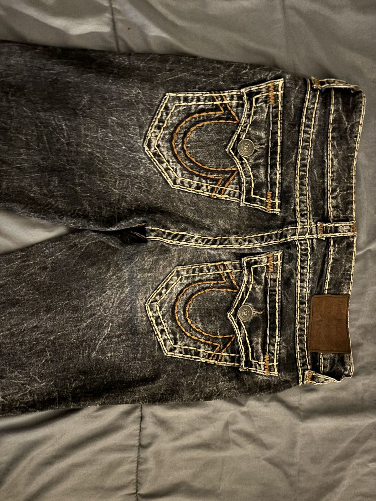 True Religion 2011-12 True Religion Size US 32 / EU 48 - 2 Thumbnail