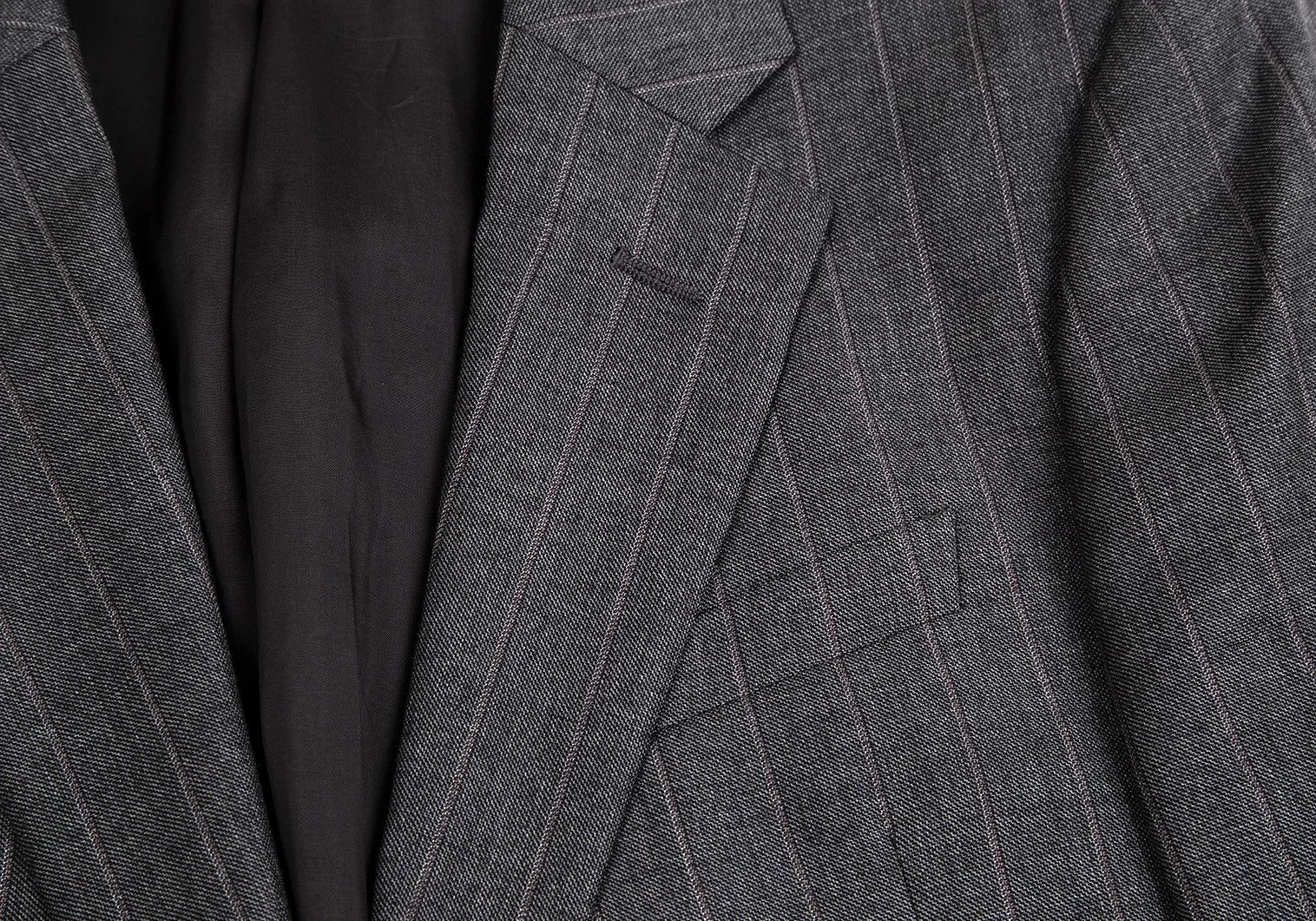 Armani Collezioni Striped 2B Wool Jacket in Gray Size 50 Size US XXS / EU 40 - 4 Thumbnail