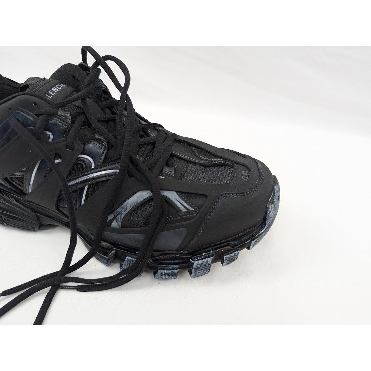 Balenciaga o1rshd1 Track Low-Top Sneakers in Faded Black Size US 13 / EU 46 - 4 Thumbnail