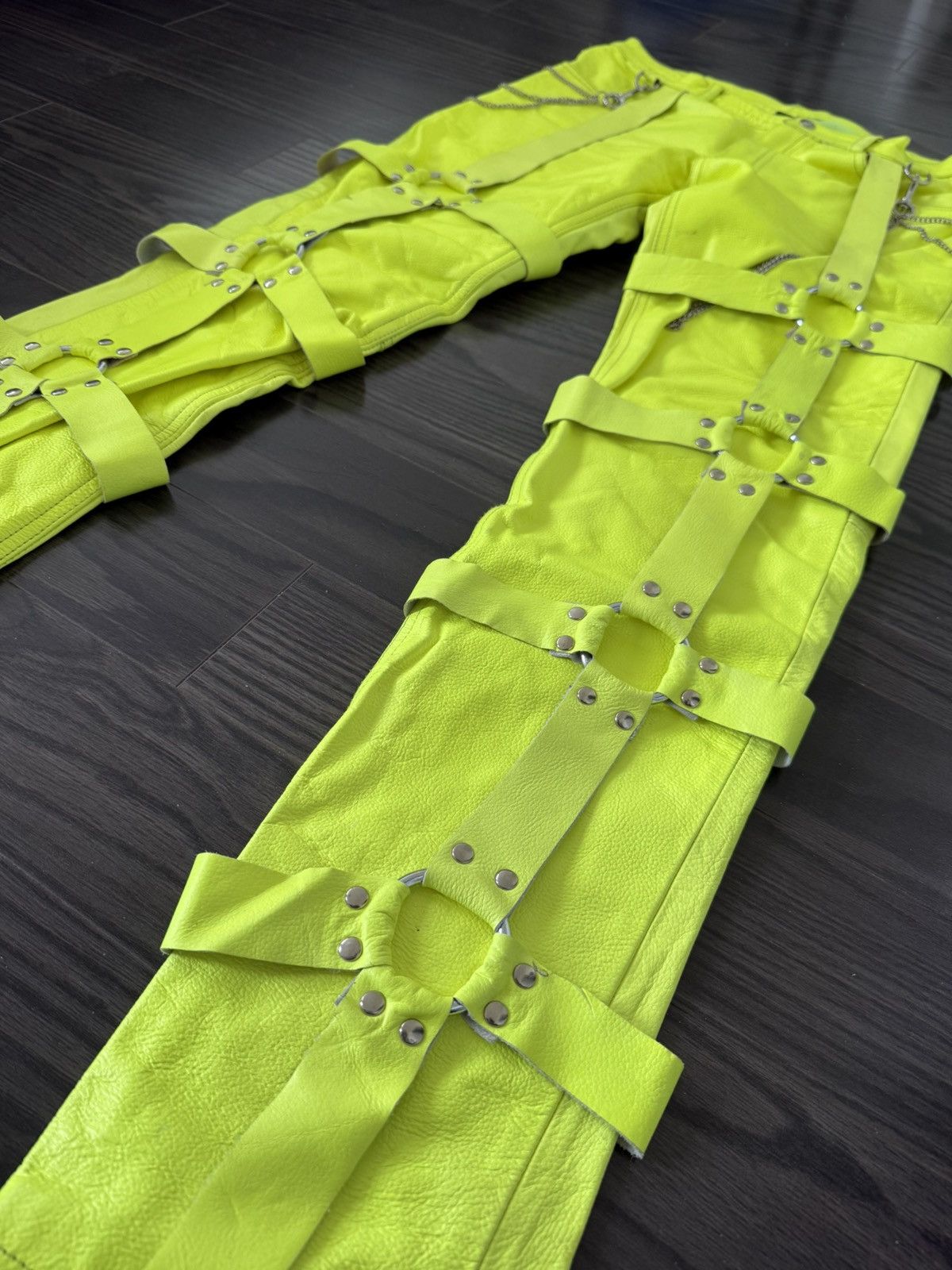 Ev Bravado × Vlone × Who Decides War Ev Bravado LEATHER BONDAGE NEON GREEN Size US 30 / EU 46 - 3 Thumbnail