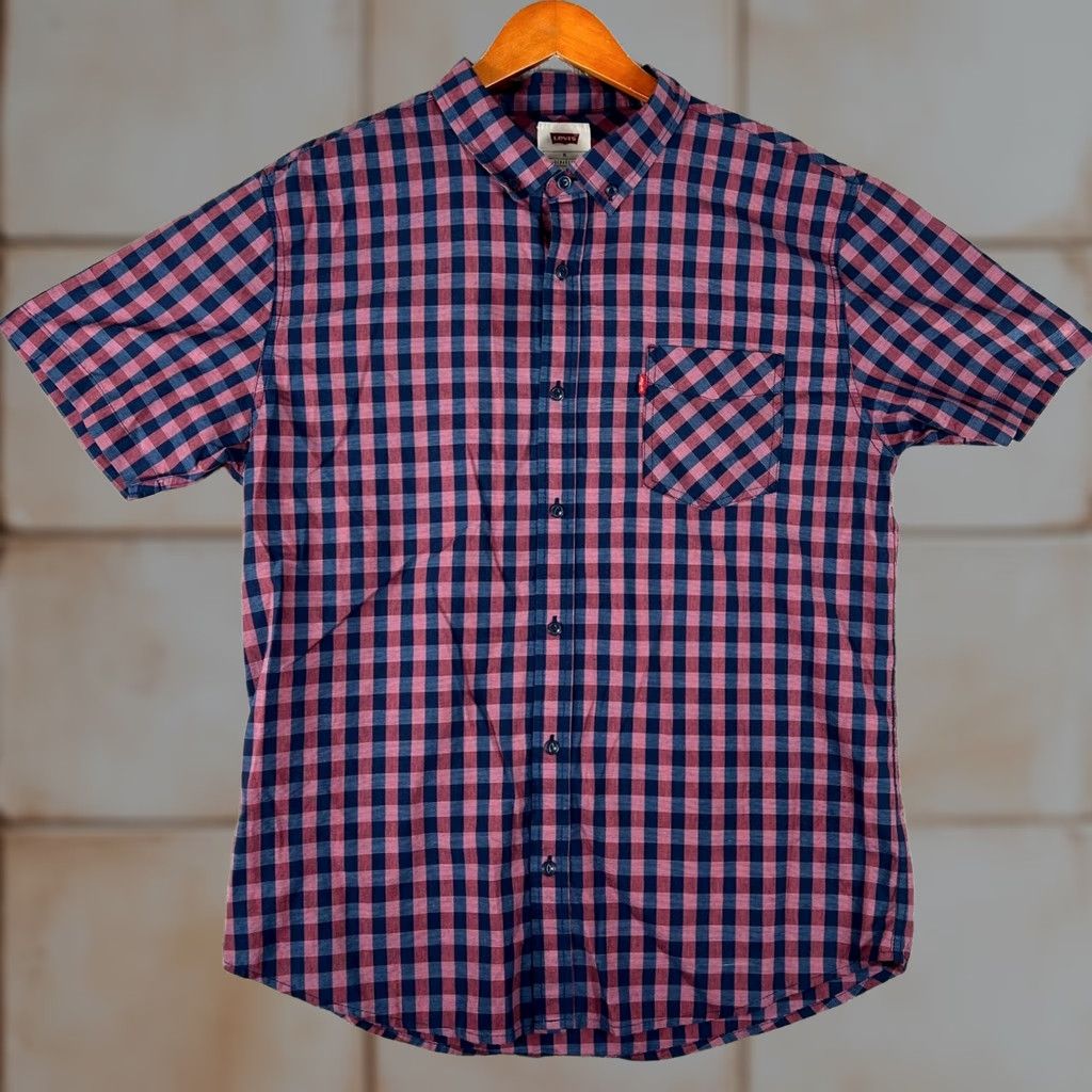 Levi's Levi's Shirt Mens XL Blue Red Plaid Short Sleeve Button Down Pocket Logo Casual Classic Retro Size US XL / EU 56 / 4 - 1 Thumbnail