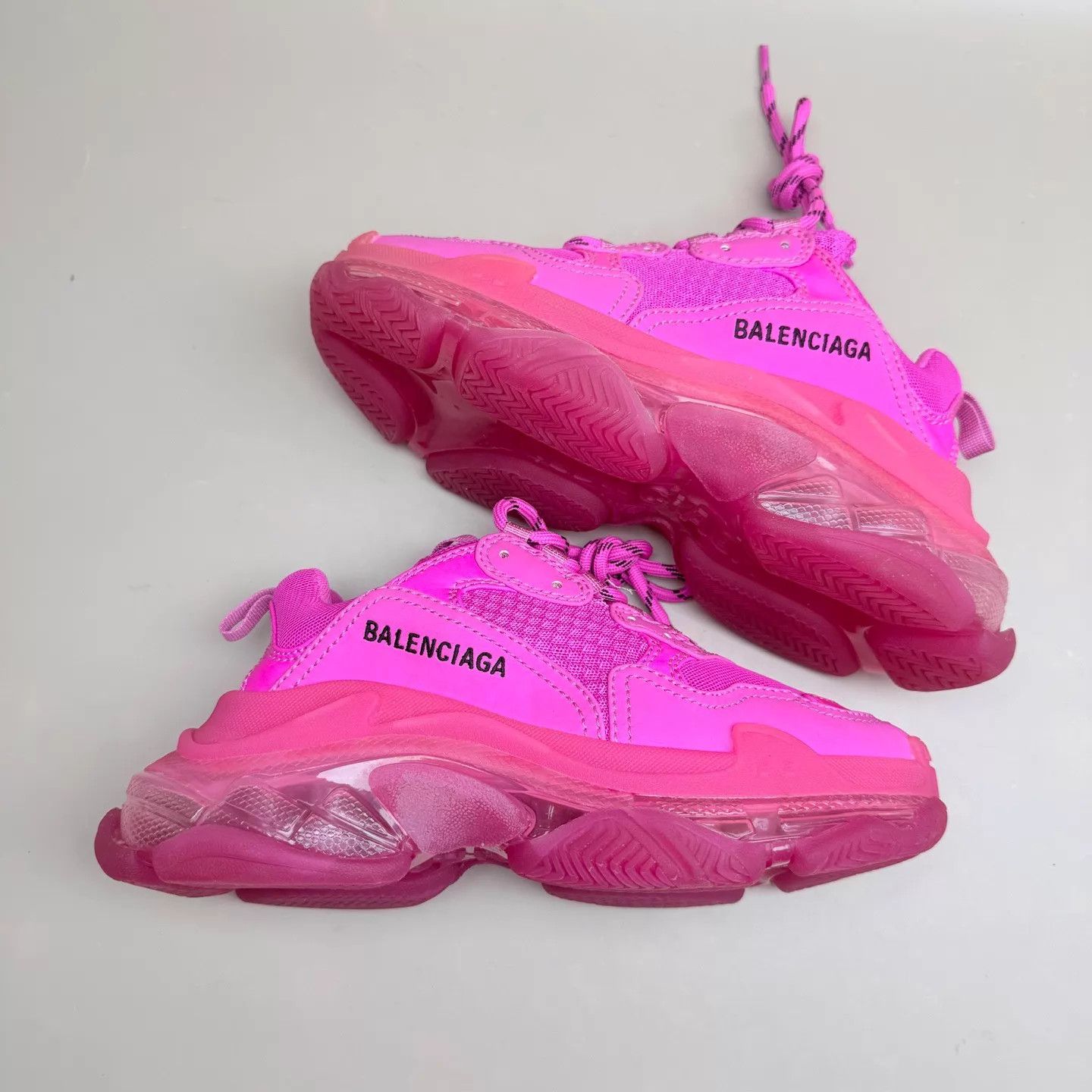 Balenciaga Balenciaga Triple S Dragon Fruit Sneaker 35 (New, tried on) Size US 4.5 / IT 34.5 - 4 Thumbnail