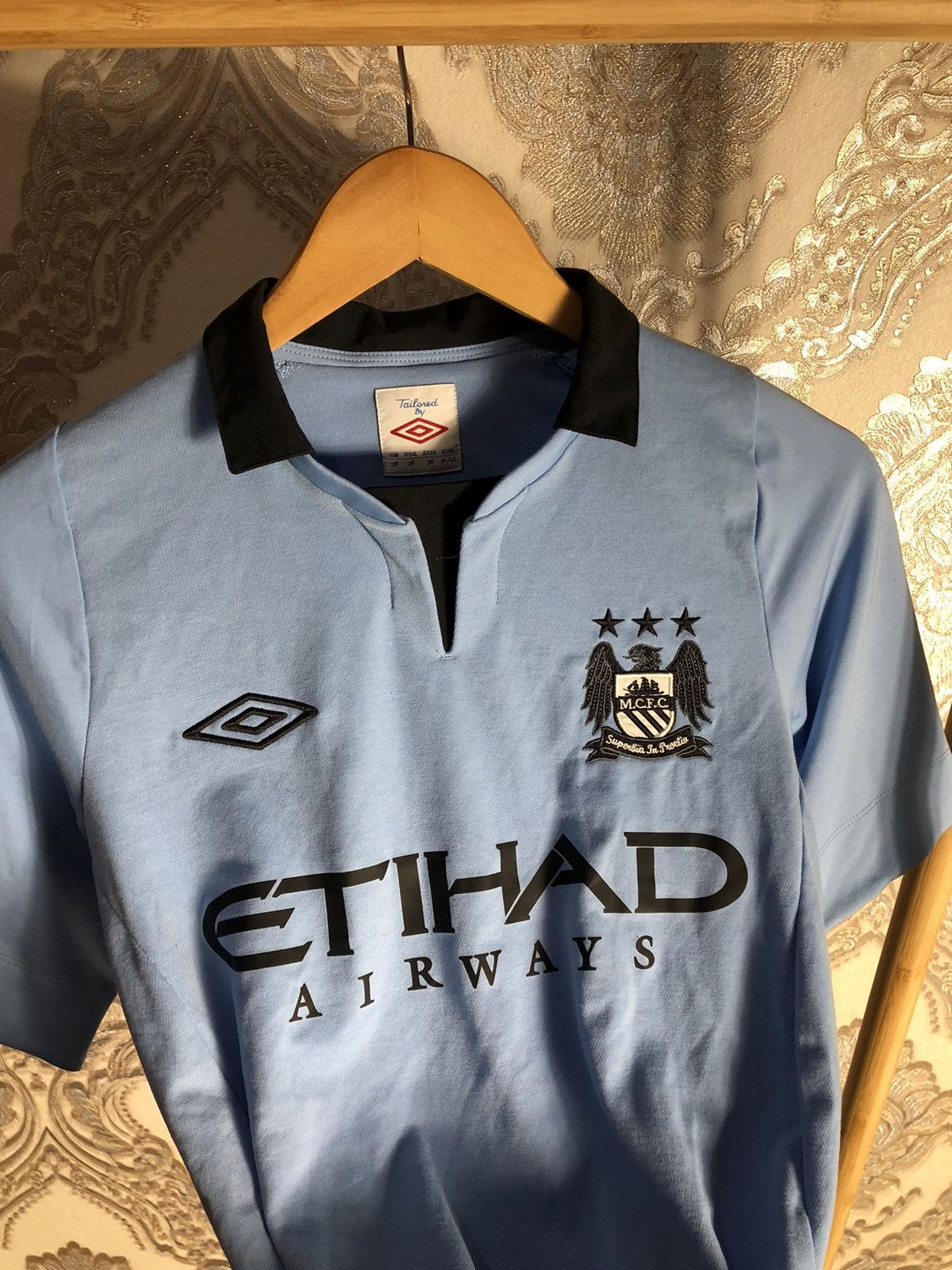 Umbro × Vintage VINTAGE MANCHESTER CITY JACKET SOCCER JERSEY Y2K 90s RETRO Size US M / EU 48-50 / 2 - 5 Thumbnail