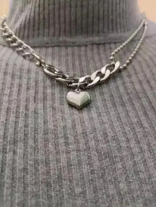 Jewelry x Vintage Heart Vintage Necklace Chain Pendent in Silver, Men's
