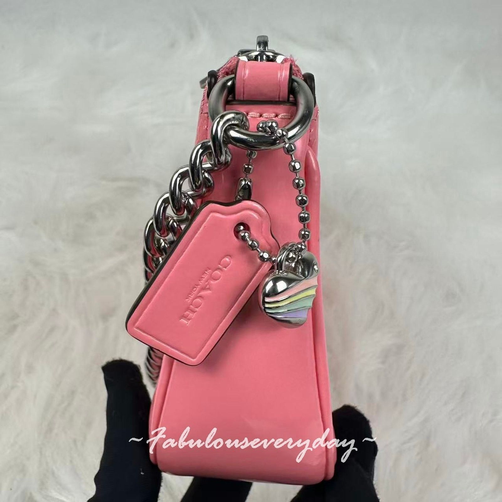 Coach Coach Nolita 19 Sig Leather Heart Charm Clutch Wristlet Pink Size ONE SIZE - 6 Thumbnail
