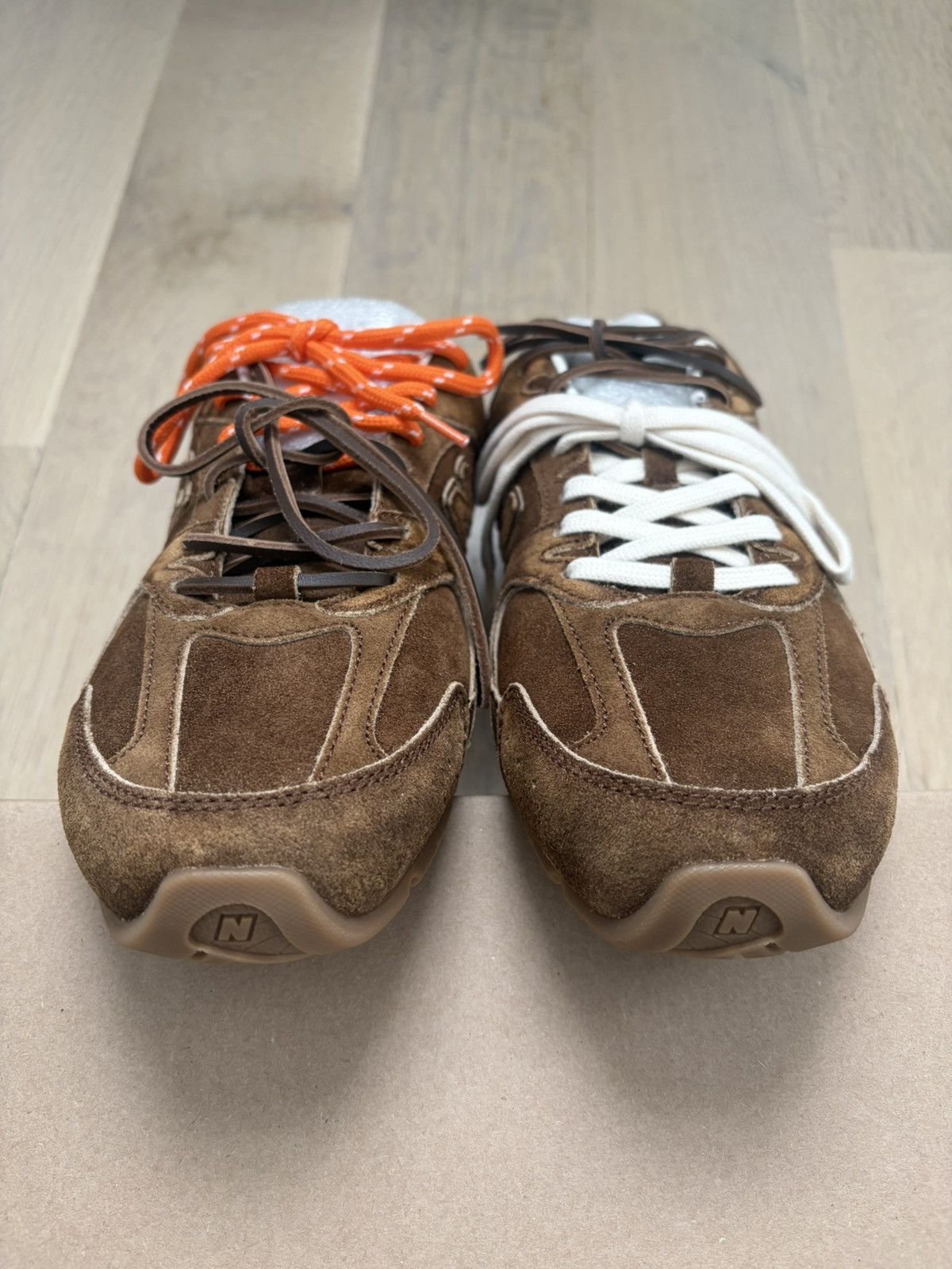 Miu Miu × New Balance New Balance X Miu Miu 530 SL Suede Sneakers Cinnamon Brown Size US 12 / IT 42 - 4 Thumbnail