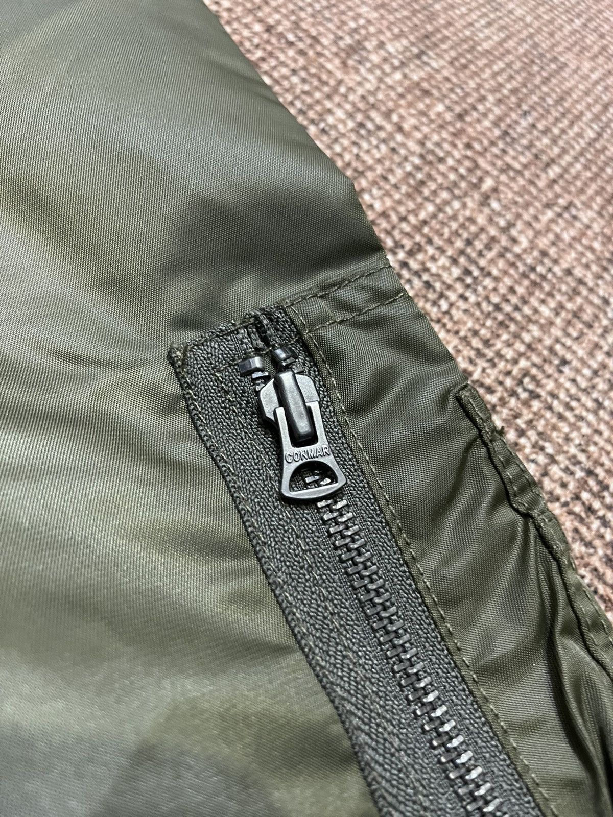 izzue Izzue hybrid nylon sleeve cargo pocket Size US M / EU 48-50 / 2 - 9 Thumbnail
