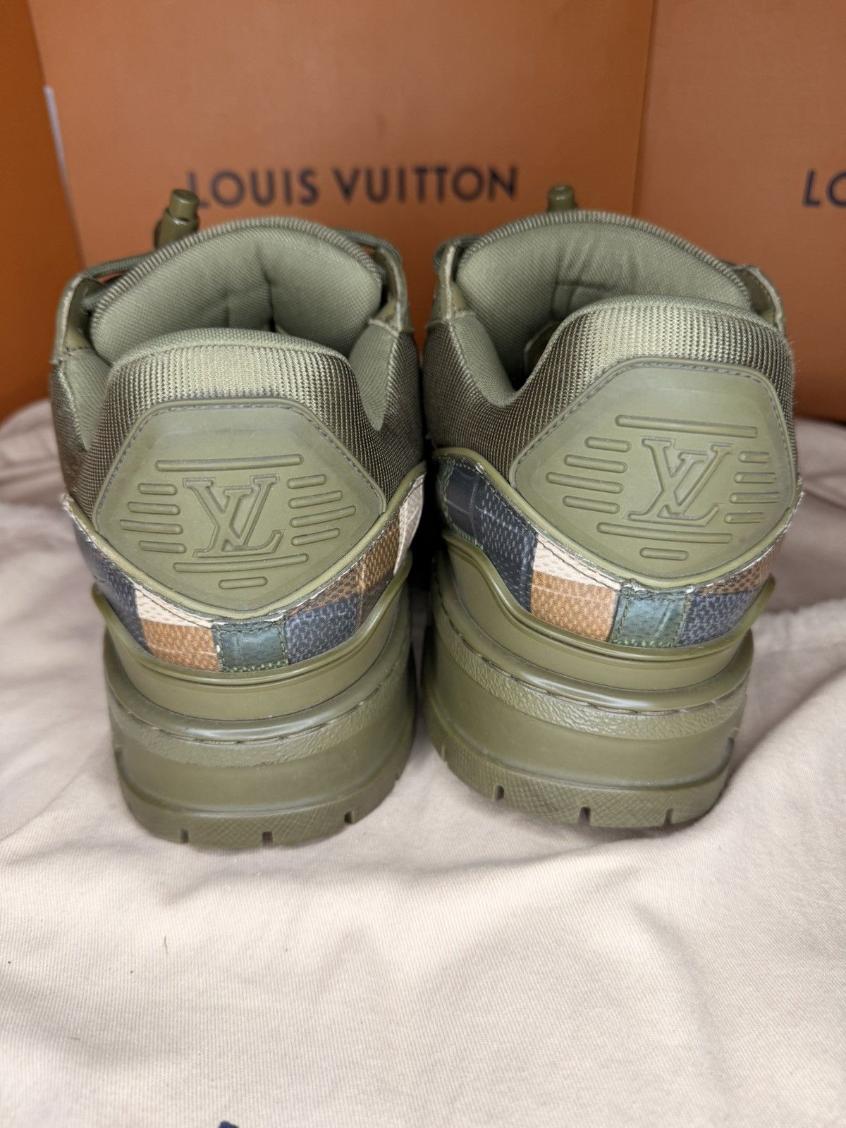 Louis Vuitton LV Maxi Green Damoflage Size US 7.5 / EU 40-41 - 7 Thumbnail